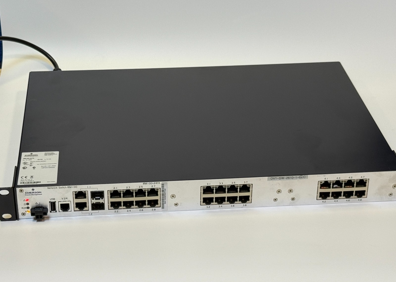 Emerson RM100-24TX VE6046P1 24-Port Smart Switch KJ1611X1-FD1 12P4473X022