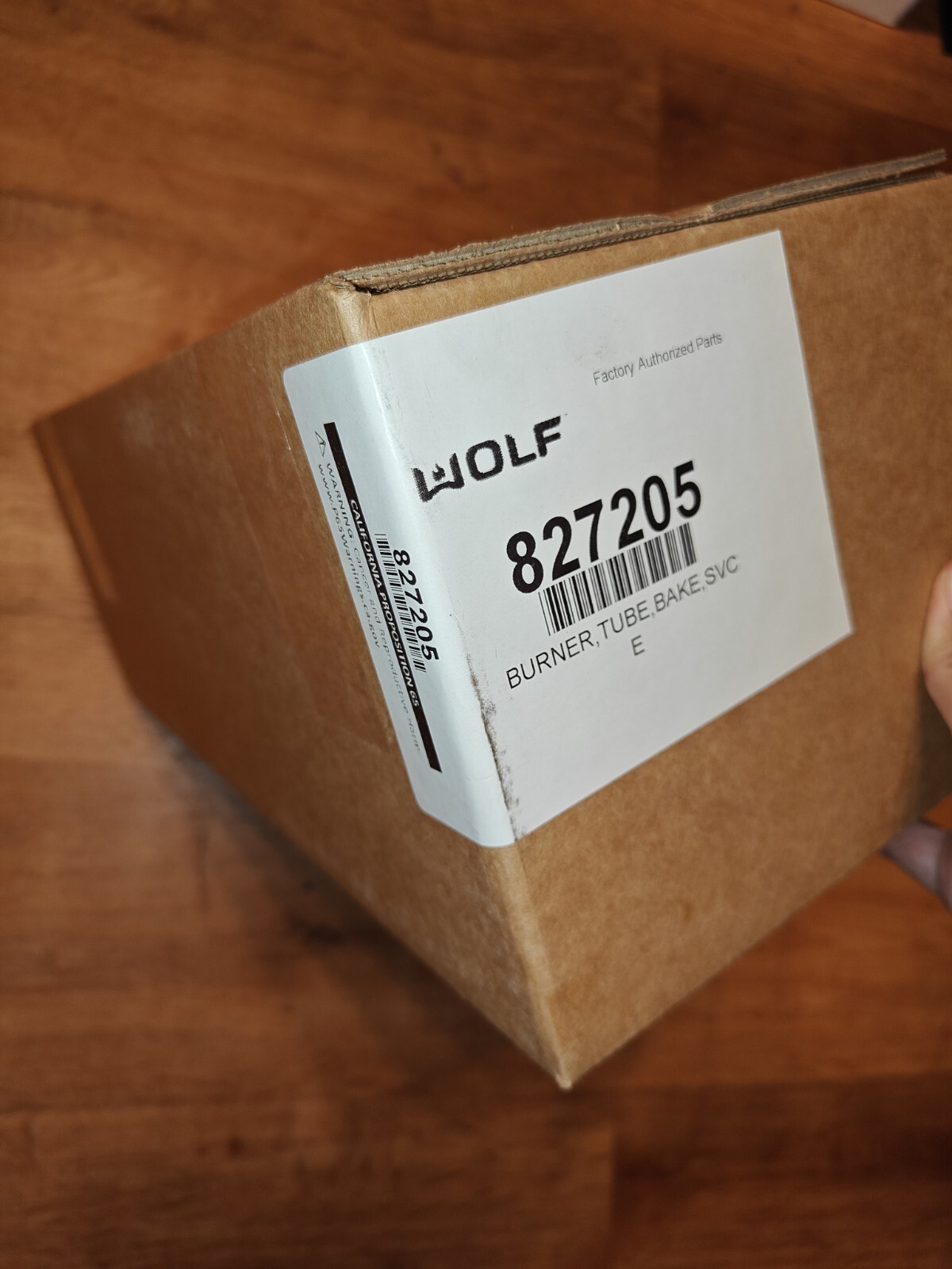 Fast shipping! BRAND NEW GENUINE WOLF RANGE OVEN BURNER PART # 827205