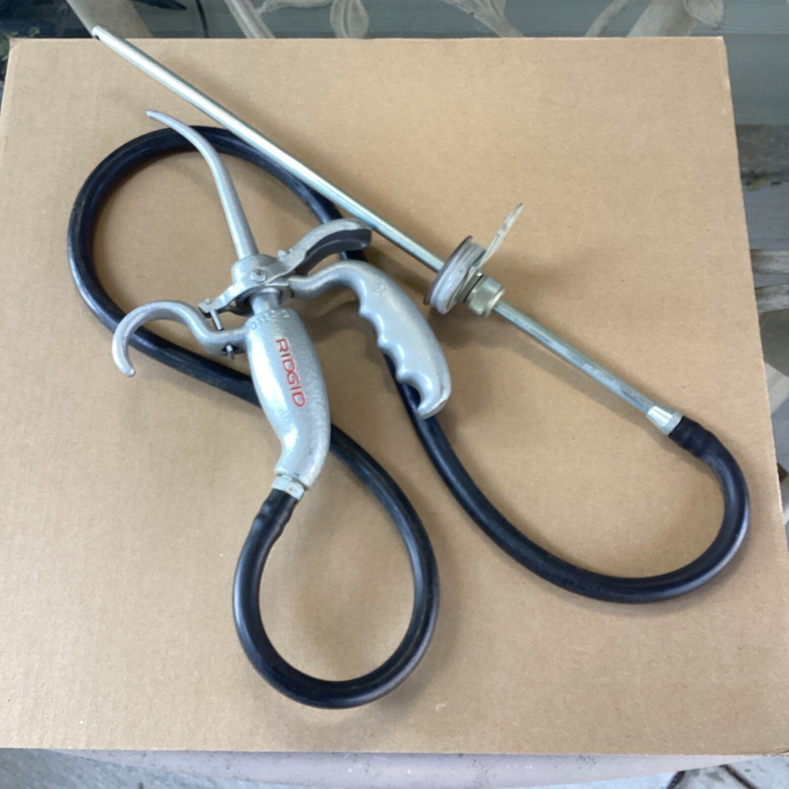 Genuine Ridgid 302 Utility Pipe Threader Oiler for one and five gallon container