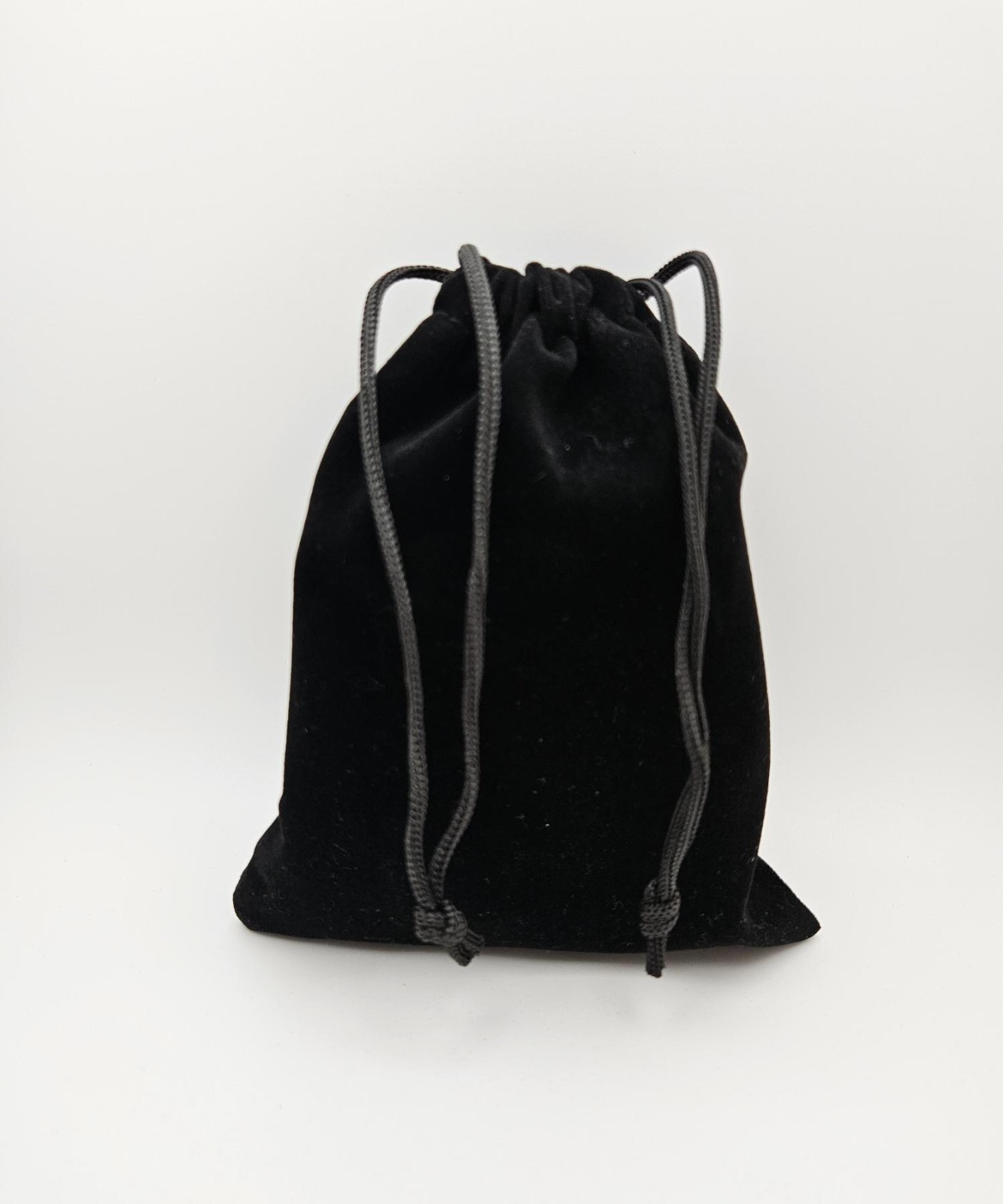 Folding Dice Tower – Black – Includes 7pc Dice Set and Carry Bag