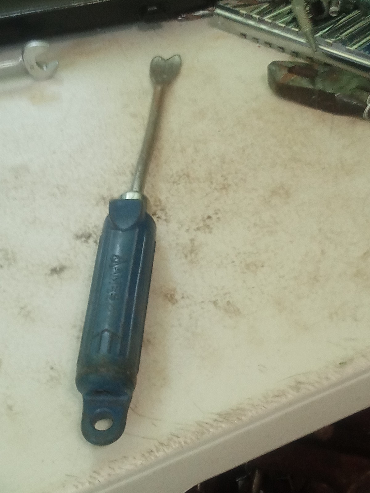 Vintage Ames Pry Bar - 13"
