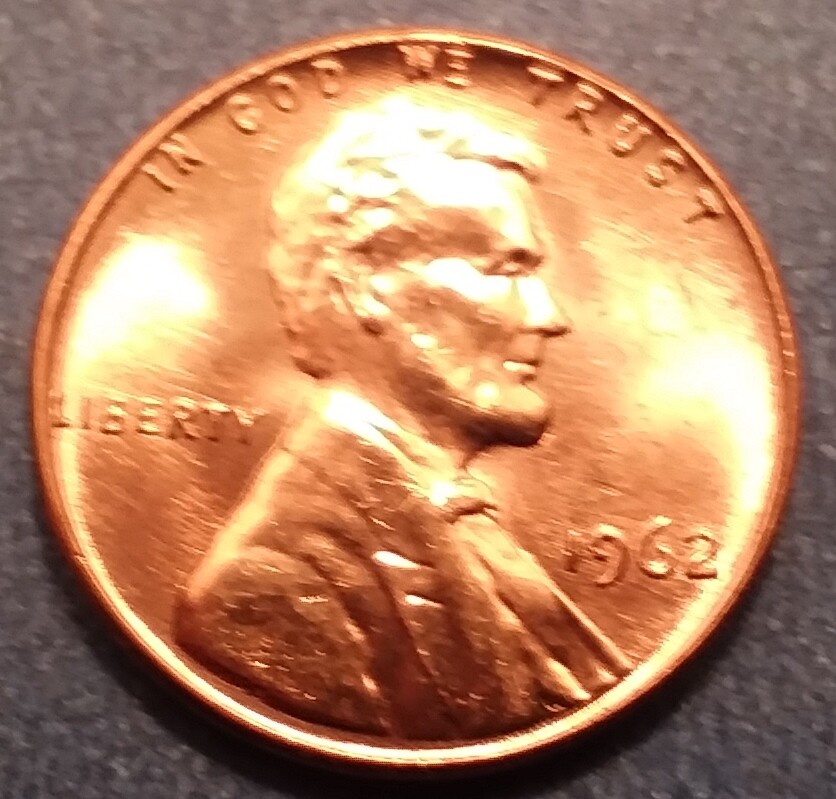 1962-P Brilliant Uncirculated Lincoln Cent.  Ships Free.  BU condition.
