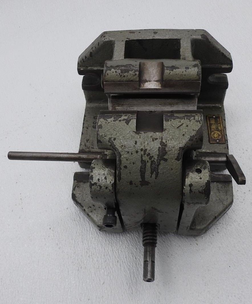 Bison Round Stock Vise - 4" HORIZONTAL/VERTICAL