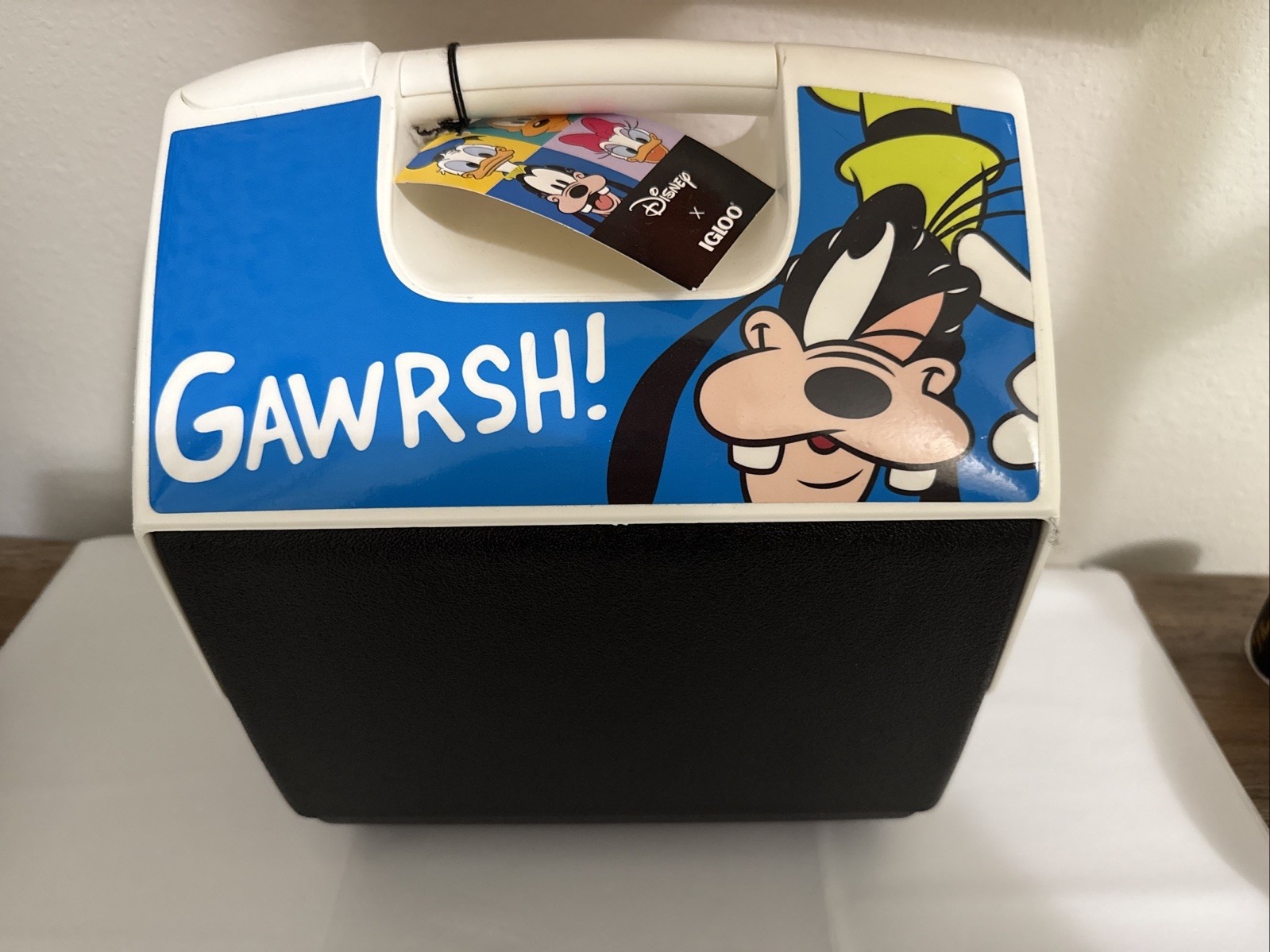 Disney x Igloo Goofy Cooler  7qt Playmate Pal Cooler Limited Edition