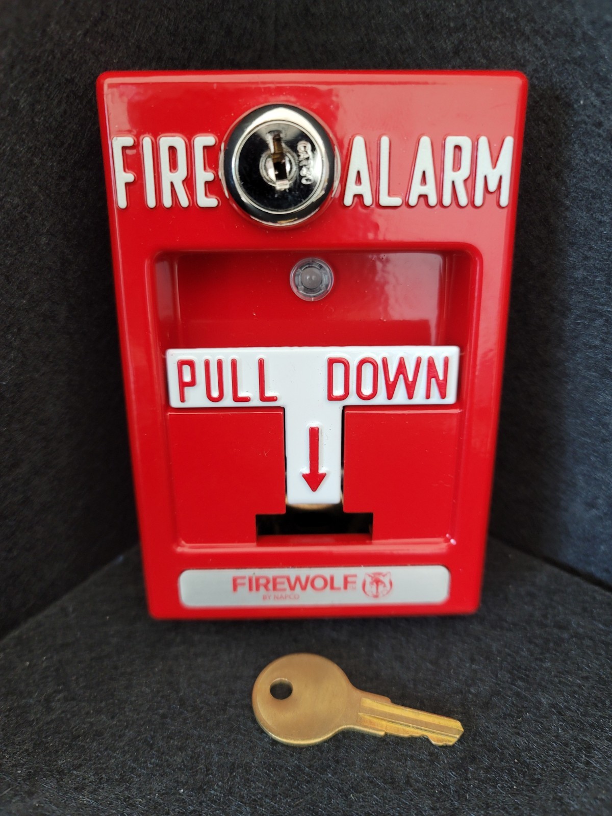 NEW-FIREWOLF by NAPCO FWC-FSLC-PULLK WITH KEY