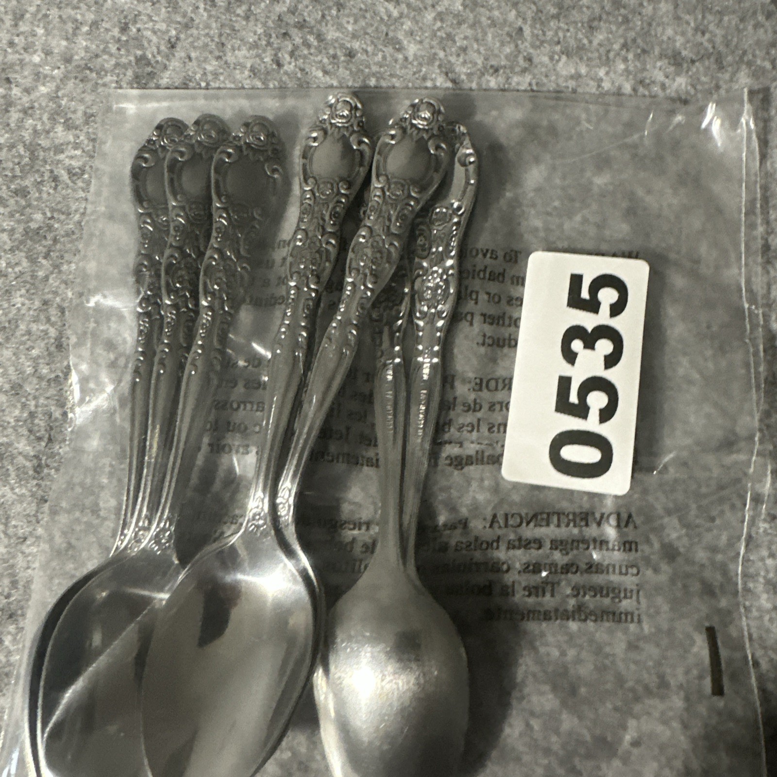 8 International Stainless VERONA Pattern Teaspoons Korea