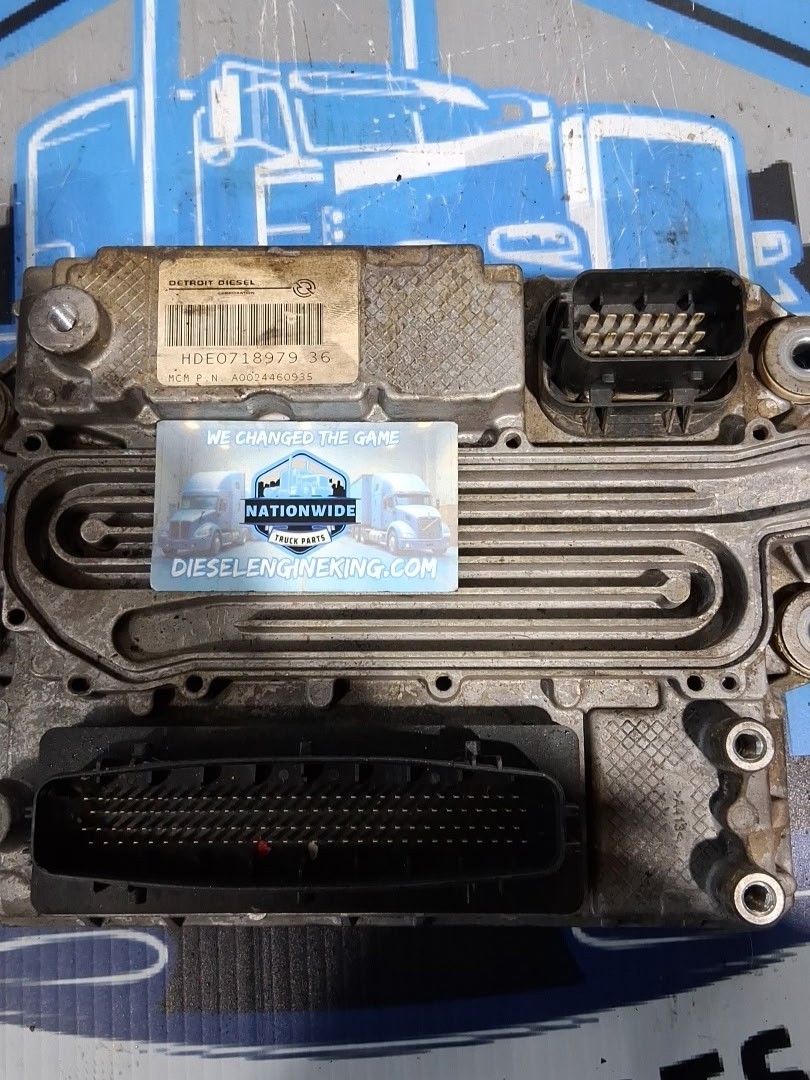 A0024460935 DETROIT DD15 ENGINE CONTROL MODULE (ECM) MCM2.1