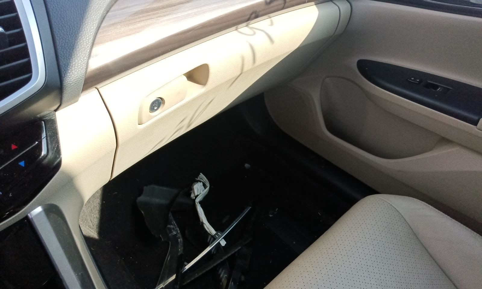 ACCORD    2017 Glove Box 807244