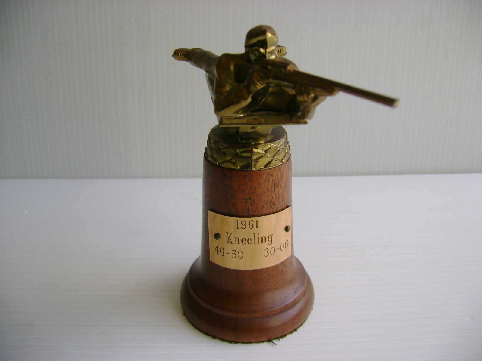 1961 KNEELING MARKSMAN TROPHY 5 1/2 Inch Tall