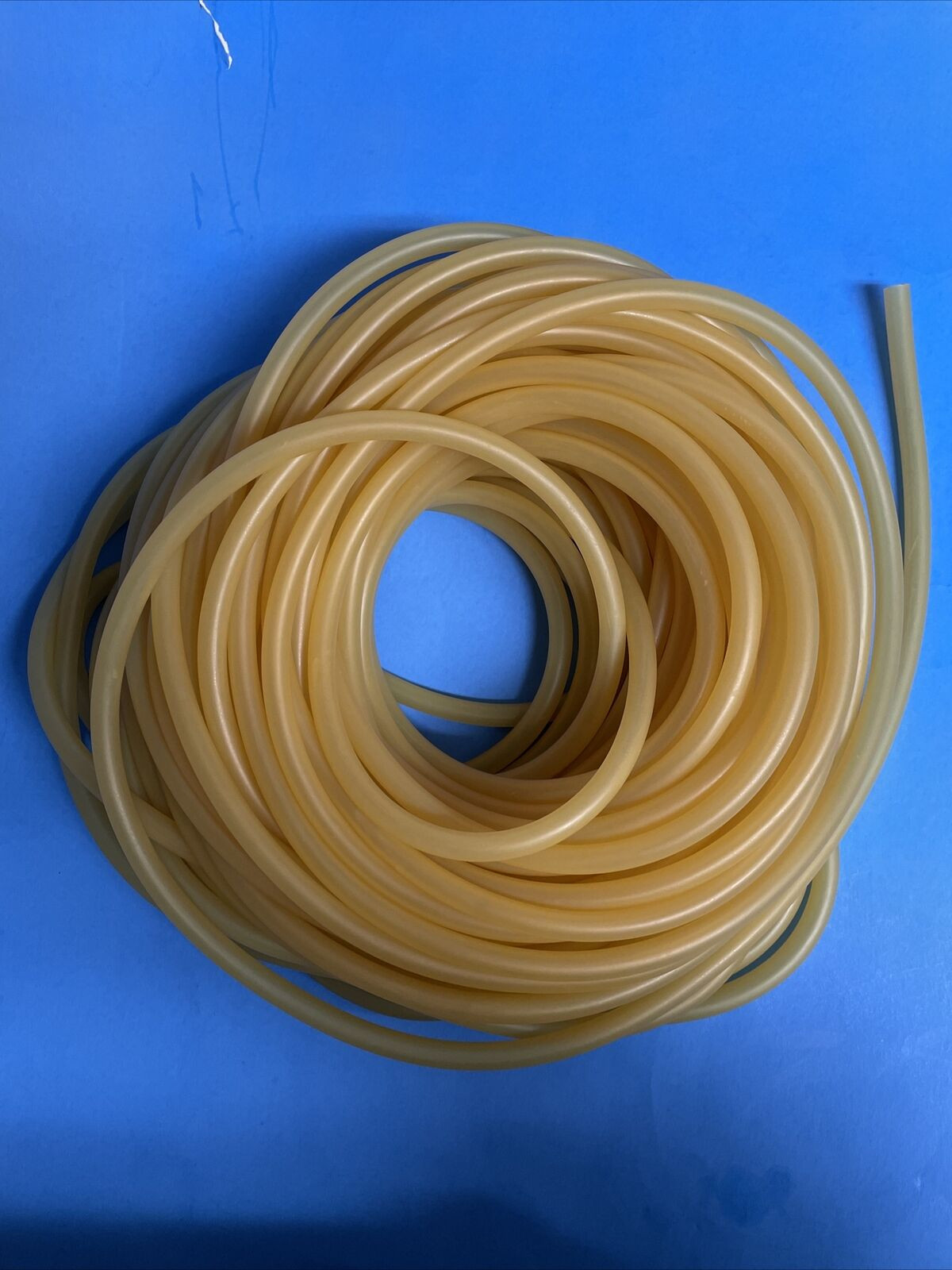 1/4 I.D x 1/16 WALL x 3/8 O.D Latex rubber tubing 100 FEET AMBER
