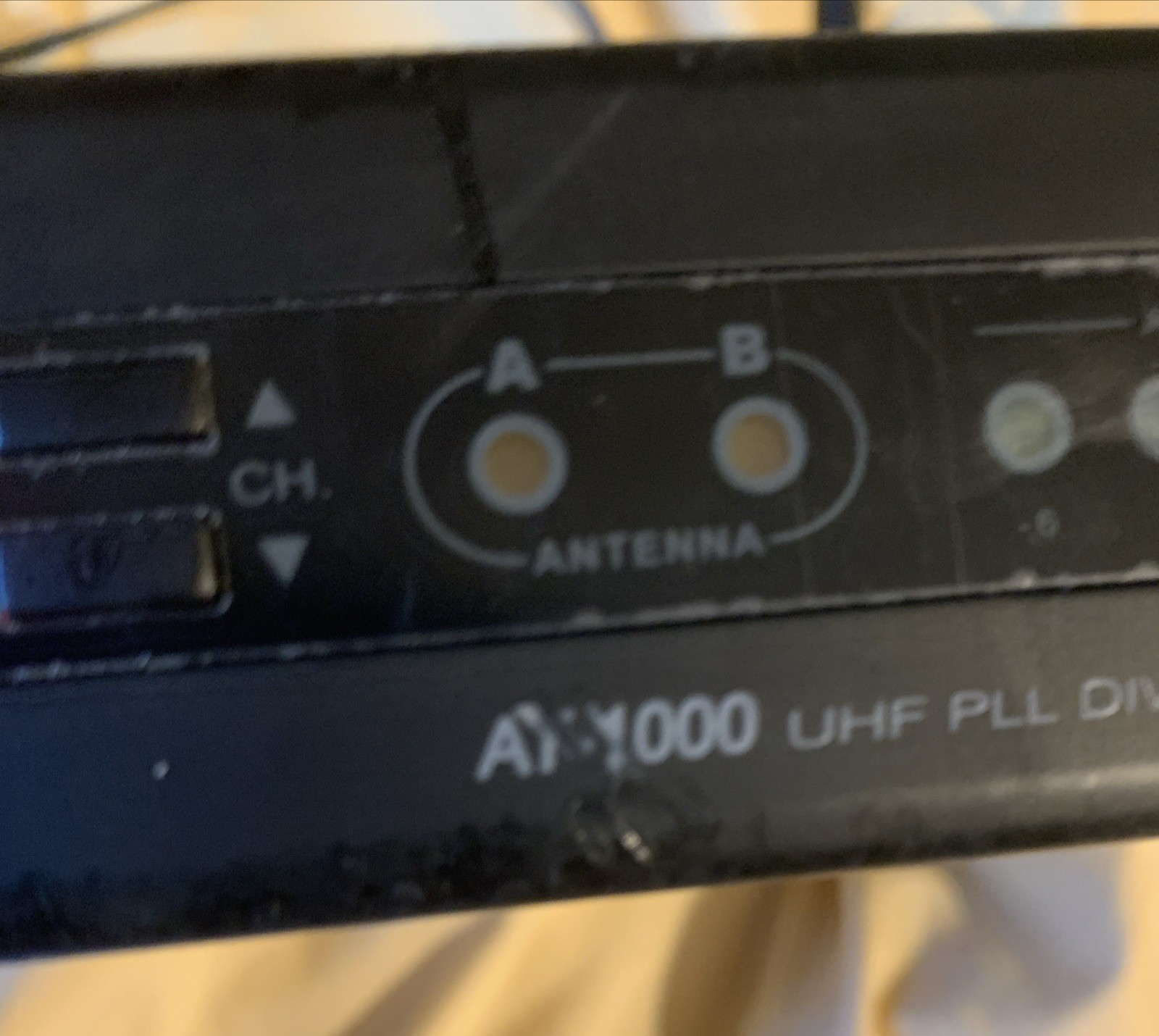 Airwave Technologies AT-1000 UHF PLL Diversity Wireless Microphone Receiver ONLY