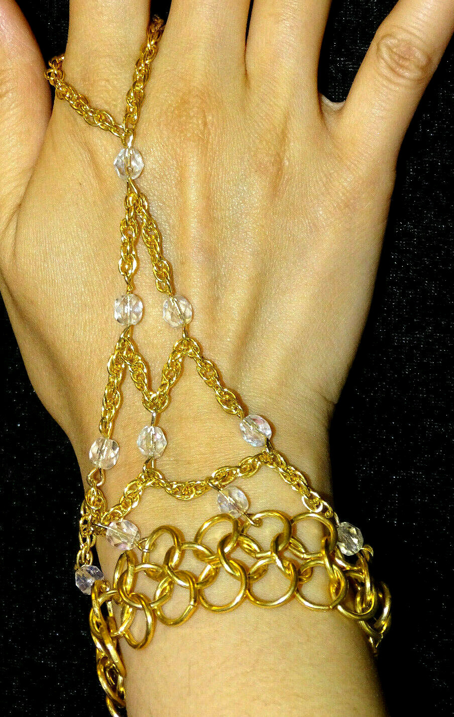 CHAINMAIL HANDFLOWER (ring-bracelet) GOLD and crystal hand flower