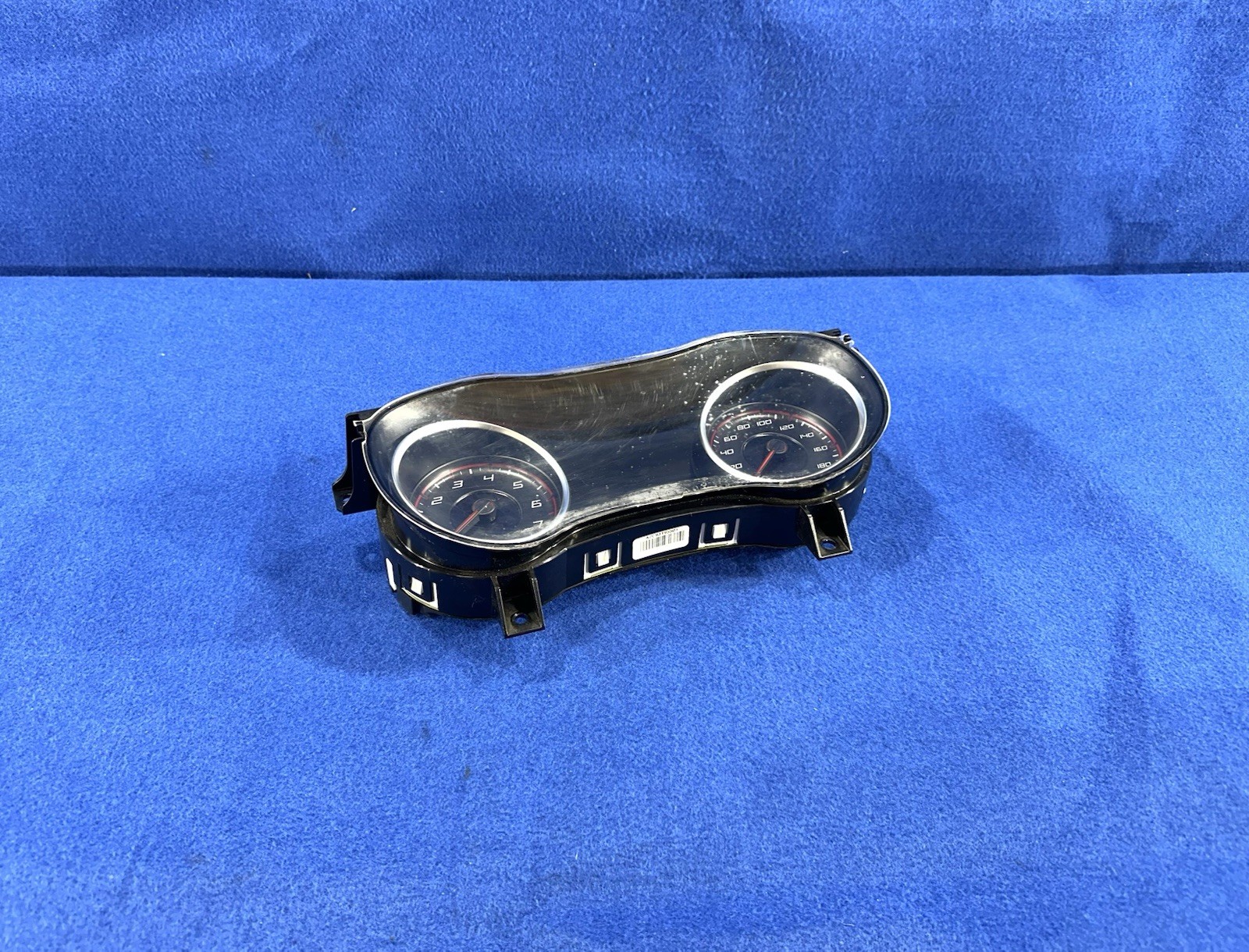 2018 DODGE CHARGER SCAT PACK INSTRUMENT CLUSTER GAUGE SPEEDODOMETER 180MPH OEM