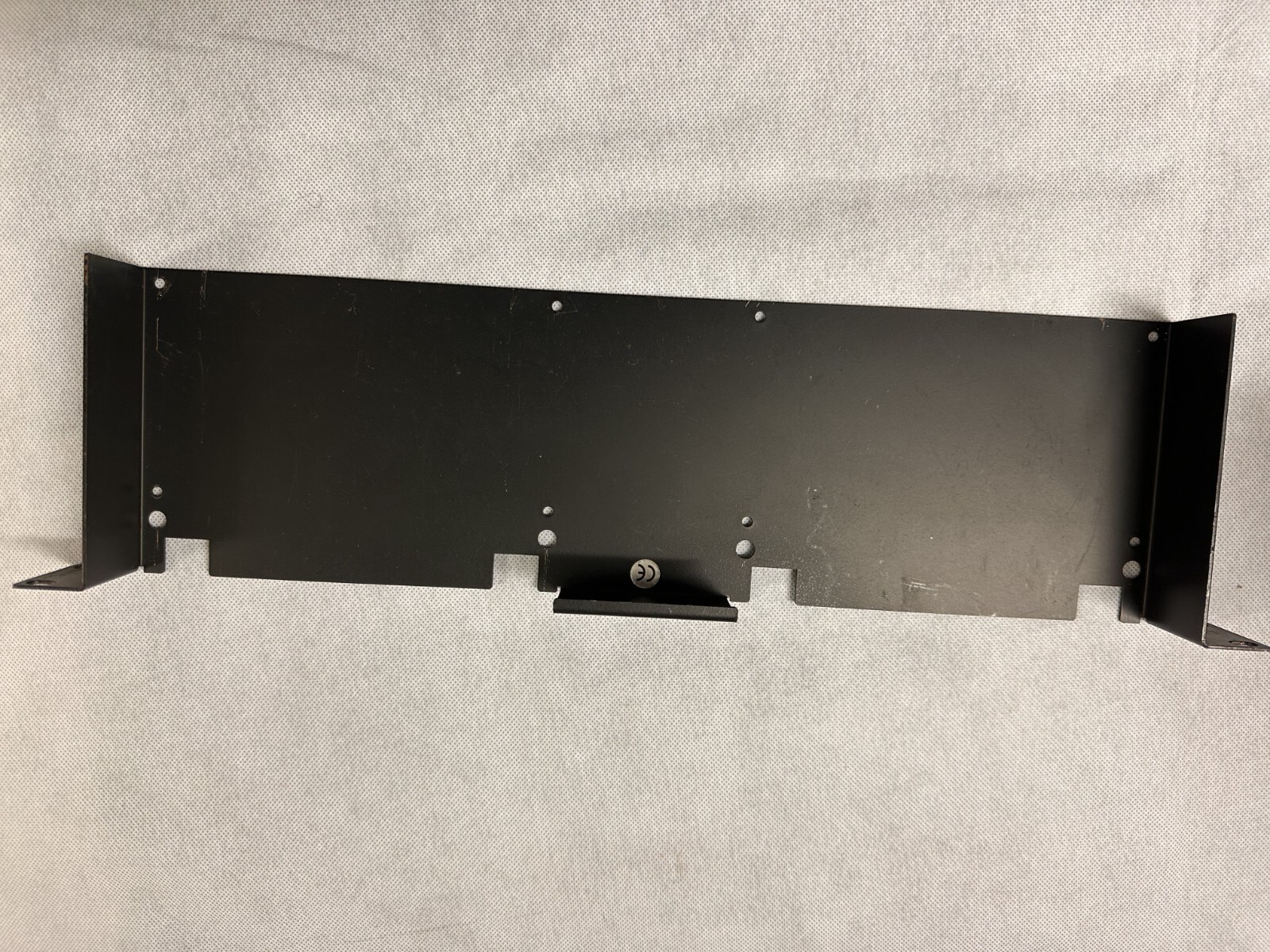 Crestron Mounting Bracket with 2 Faceplates – Wall Plate Kit