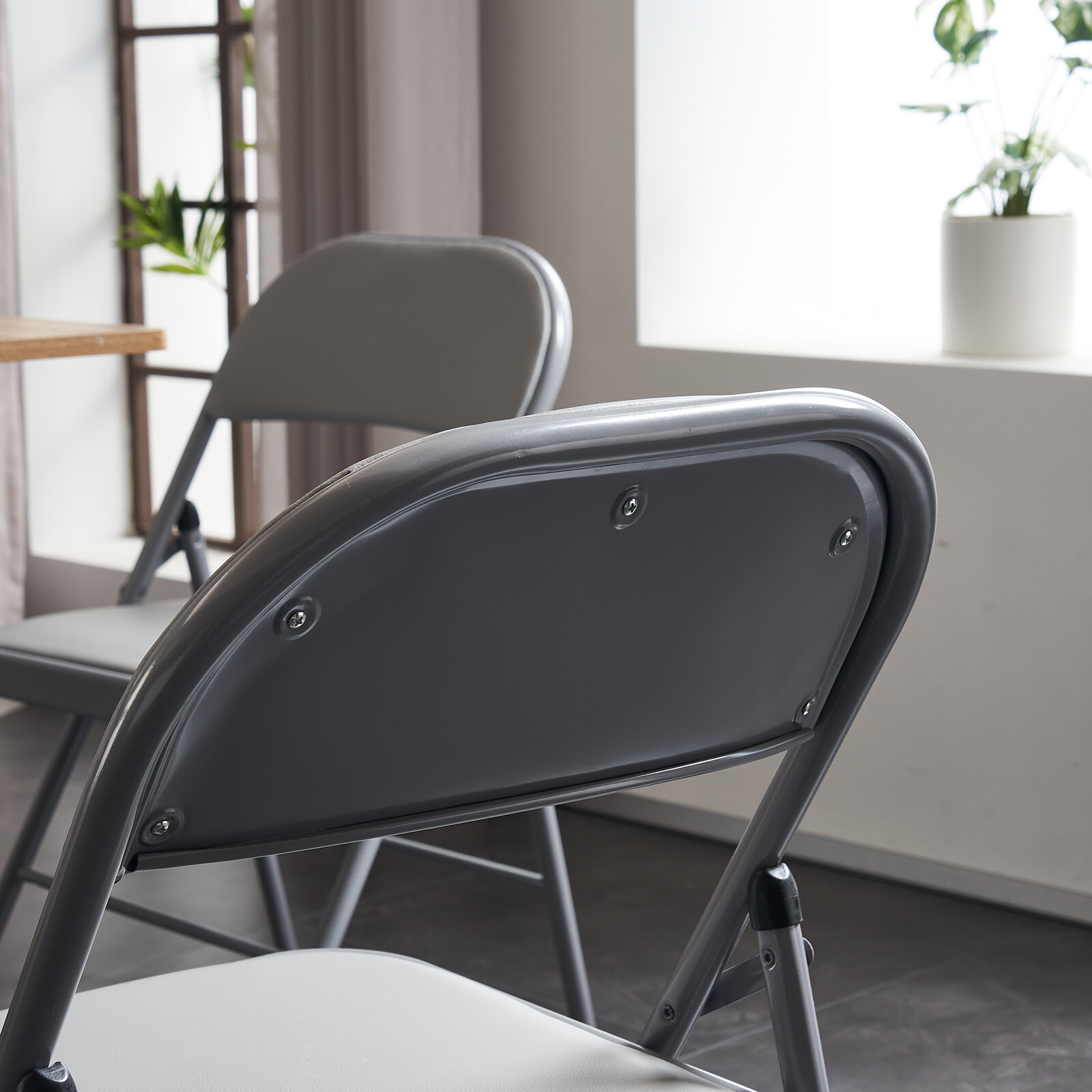 4pcs Elegant Foldable Iron & PVC Chairs for Convention & Exhibition Gray