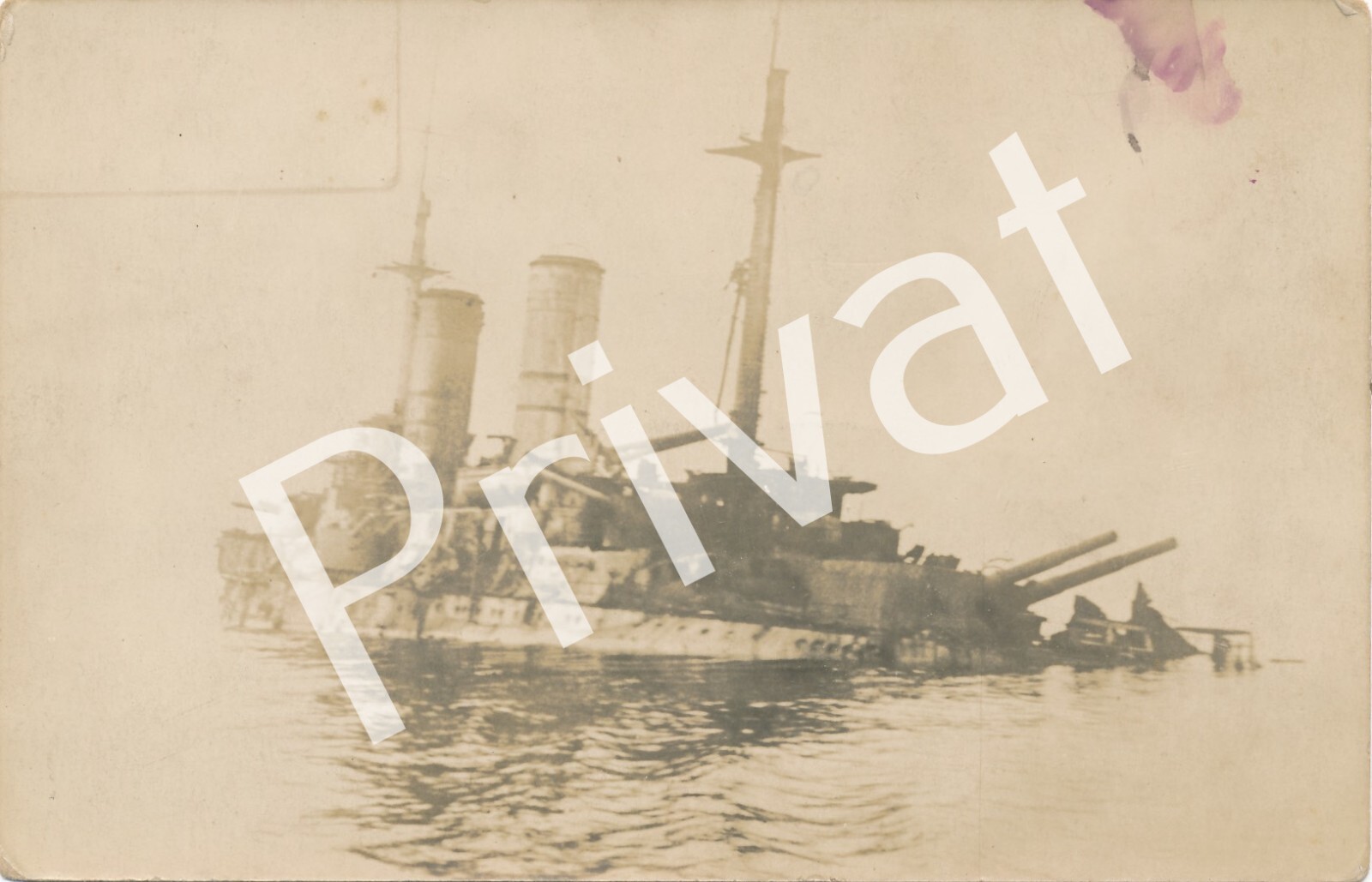 Photo WK1 Kriegsmarine Cruiser Slowa Guns M1.33