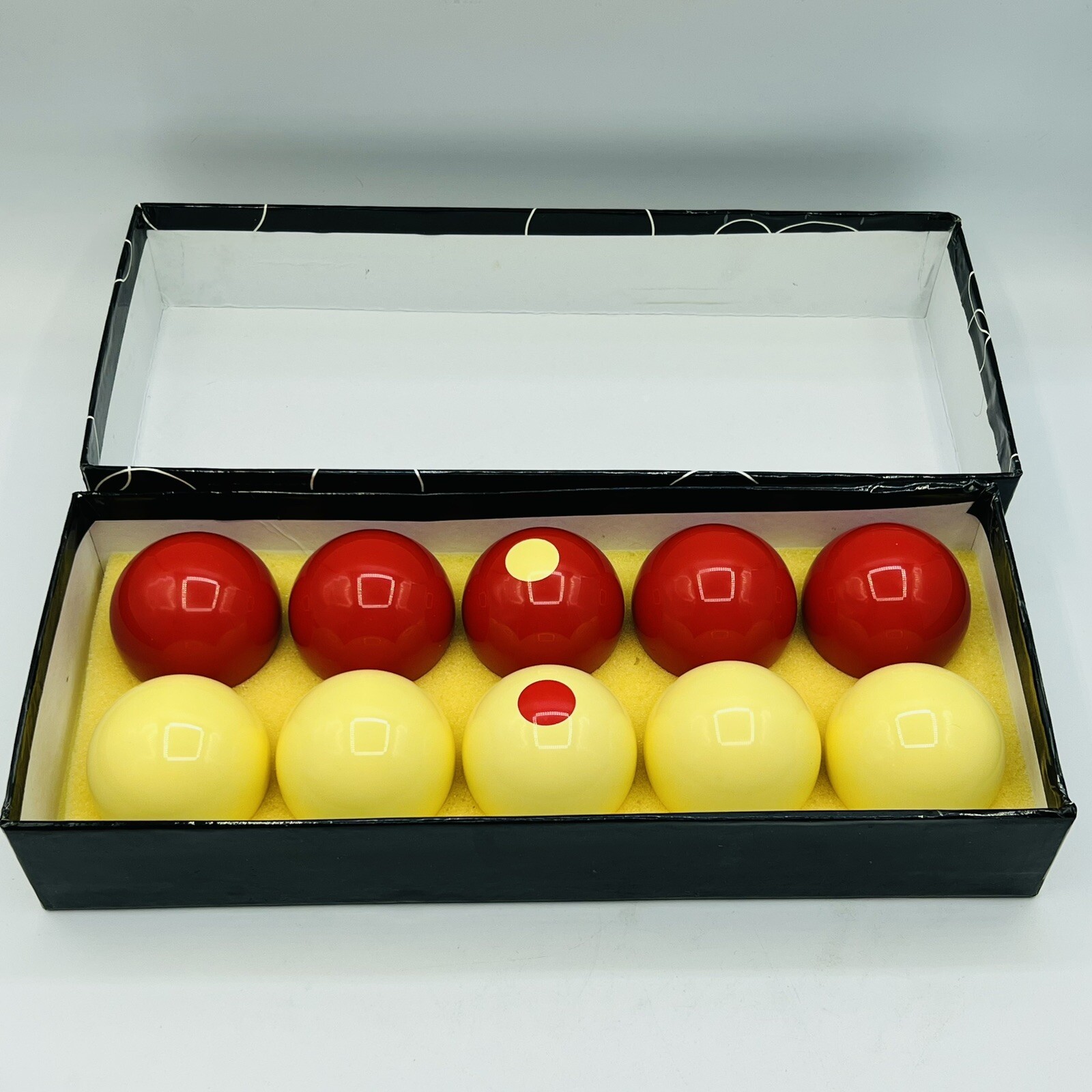 Regulation Size Bumper Pool Ball Set - Mint Condition - Used?