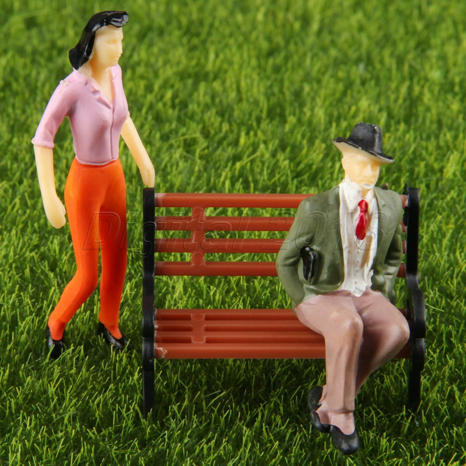 10pcs Plastic Park Plain People Model Train Scenery Layout Scale 1:30 Painted