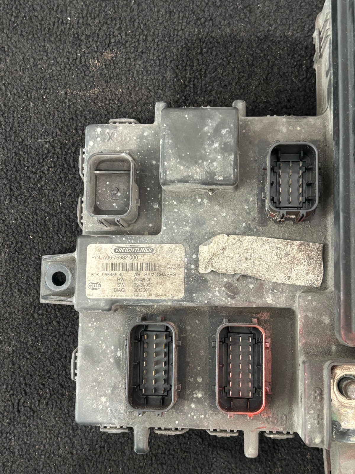 Freightliner Cascadia SAM Chassis Module A06-75982-000