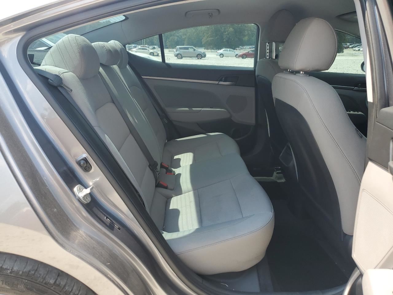 ELANTRA 2018 Glove Box 4747420