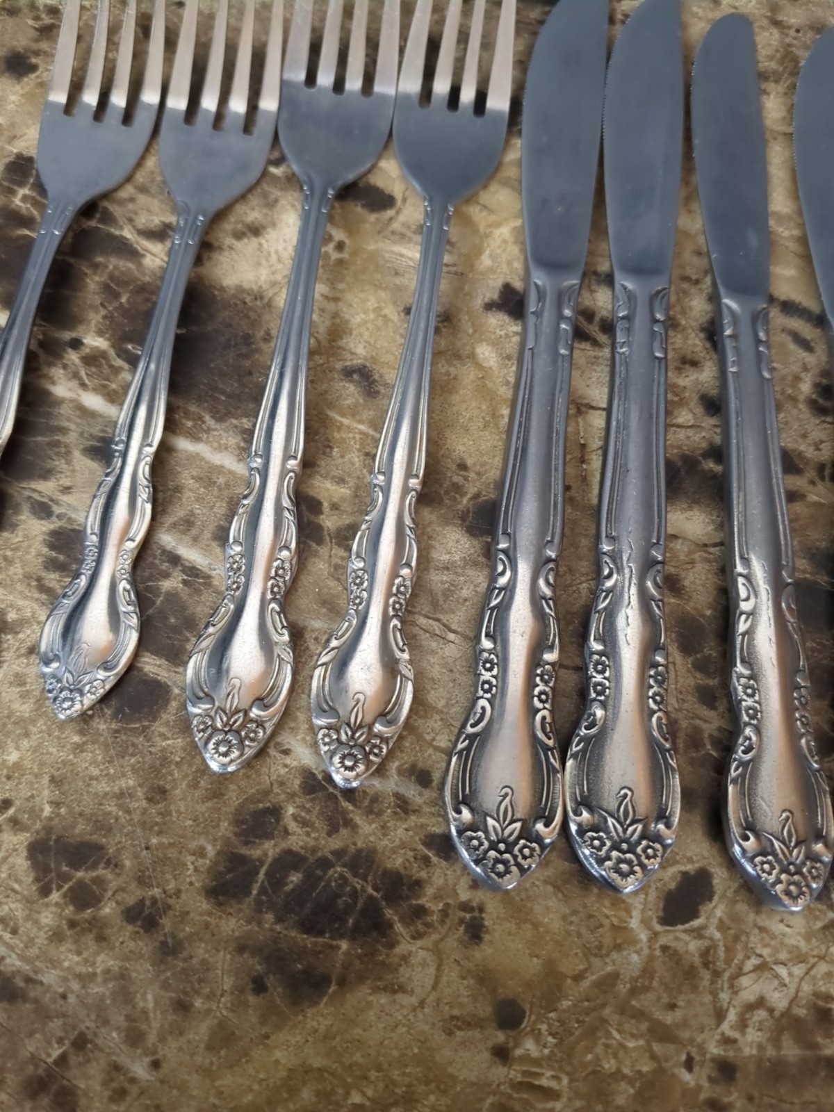 16 PC Lot Imperial International Fleurette Stainless Flatware Fork Knife Spoon