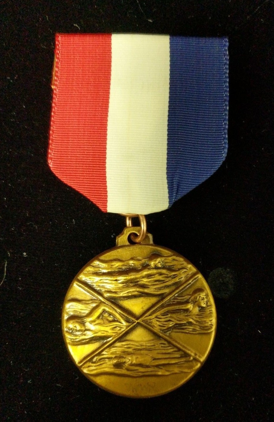 Vintage New England Breast Stroke 4 Image Swimming Metal Medallion B4-3-1-GG