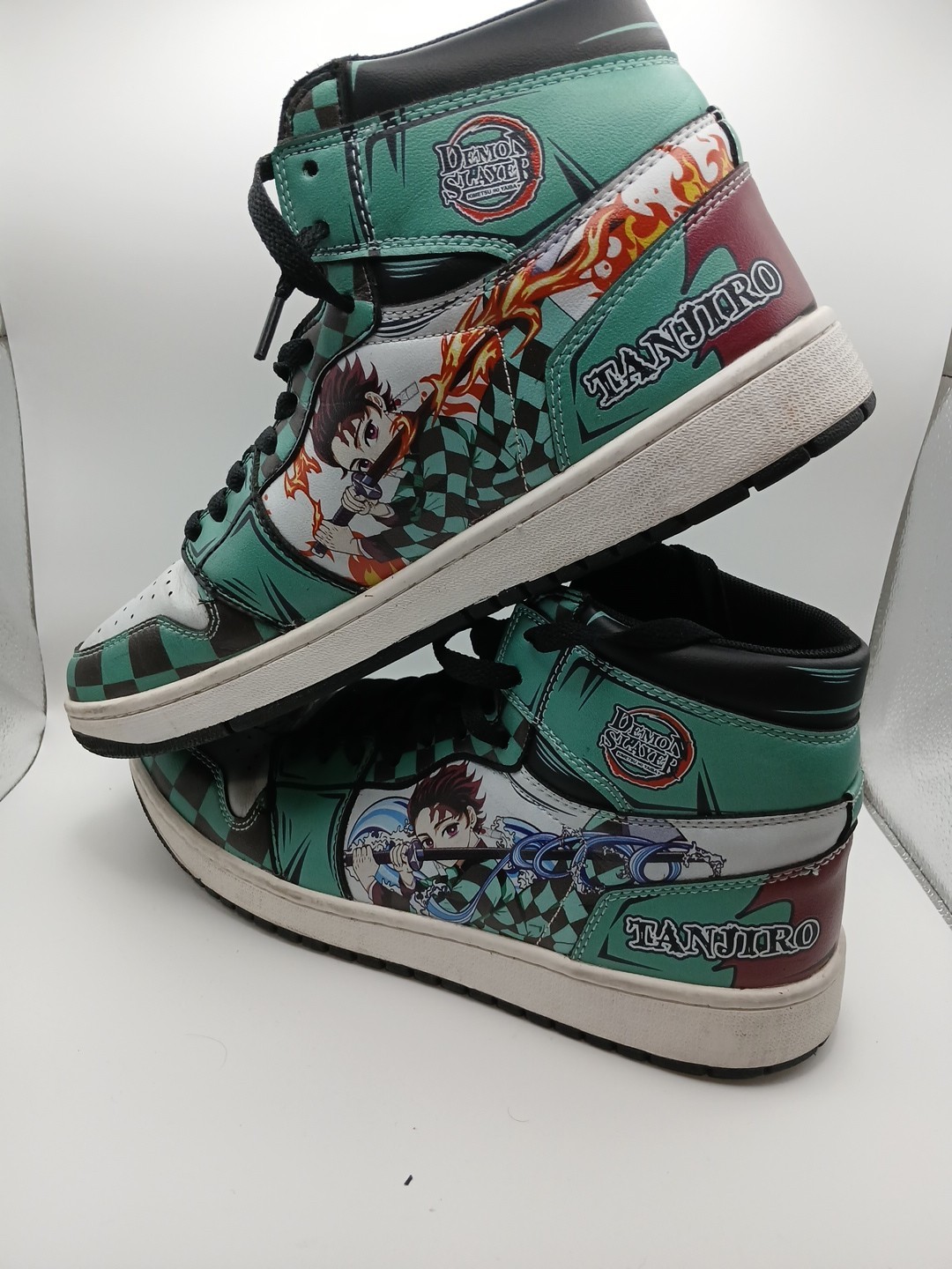 Demon Slayer Tanjiro Kamado Anime Shoes sneakers Men's EU 45 US 11 EUC