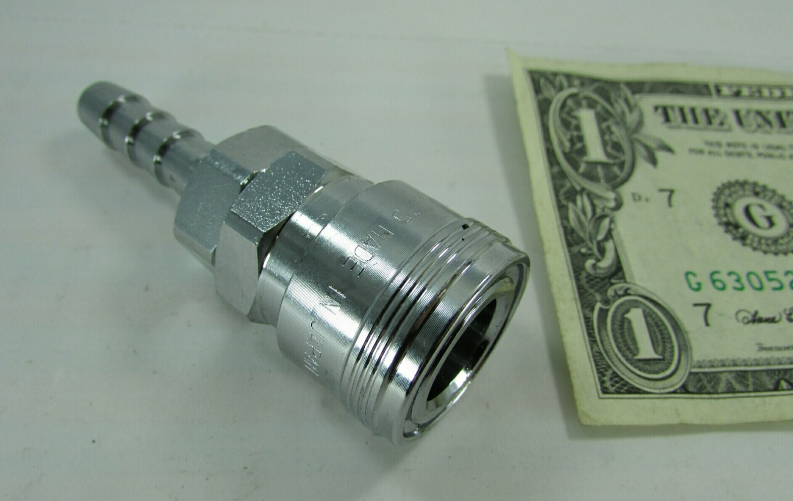 Daisen Japanese Interchange Air Pneumatic Couplers 1/4" Hose Barb 220 PSI 22-DSH