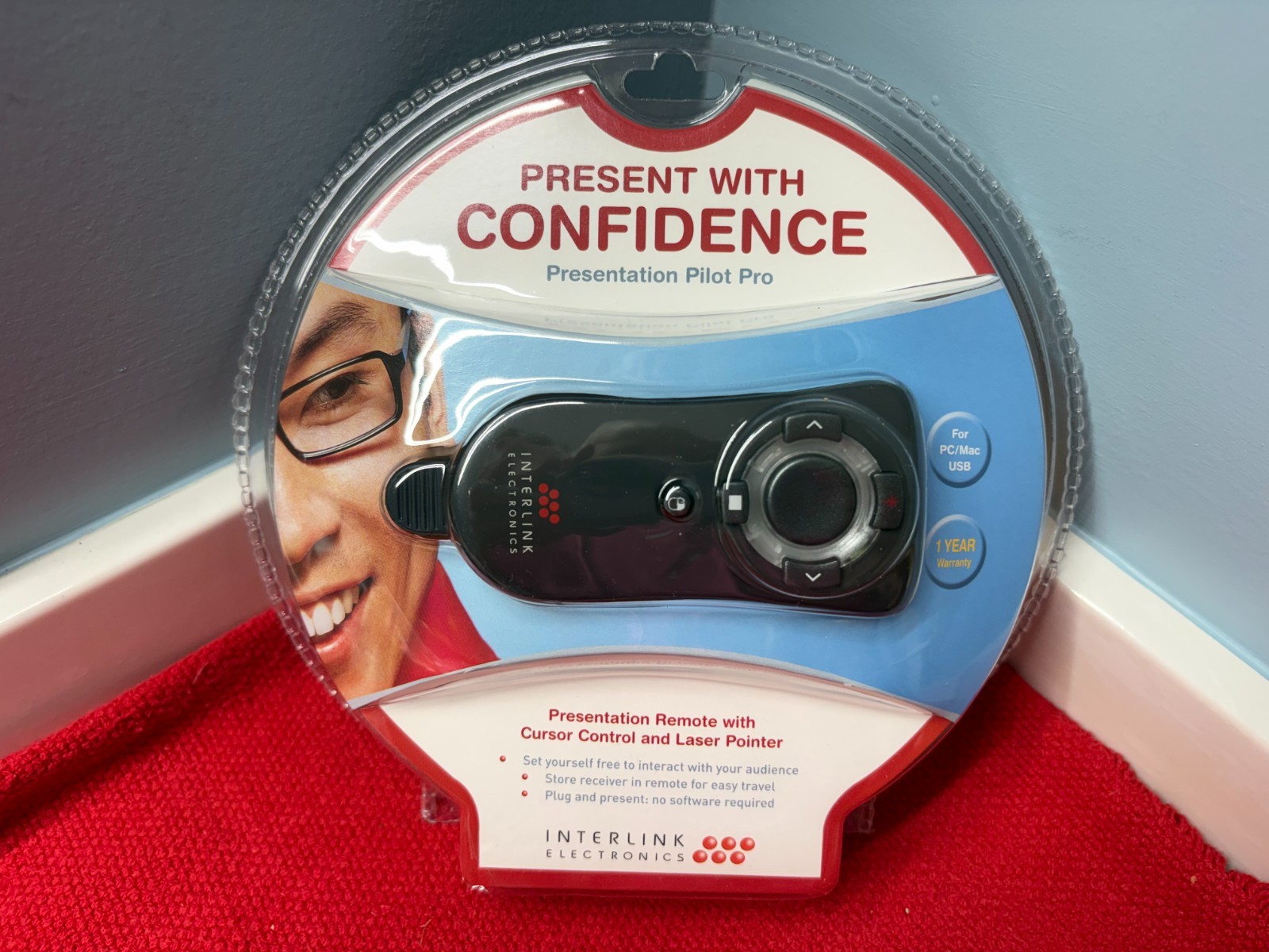 NEW Older Model VP6450 Presentation Pilot Pro
