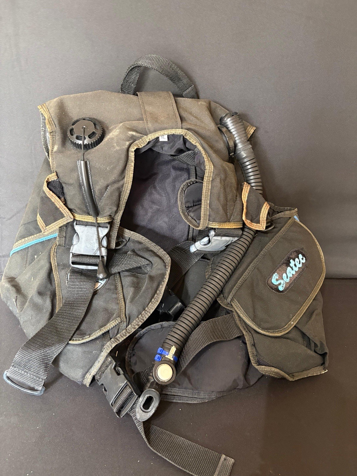 Seatec Orca Manta Scuba BCD Vest XL  w/ Inflator Hose Buoyancy Control Device