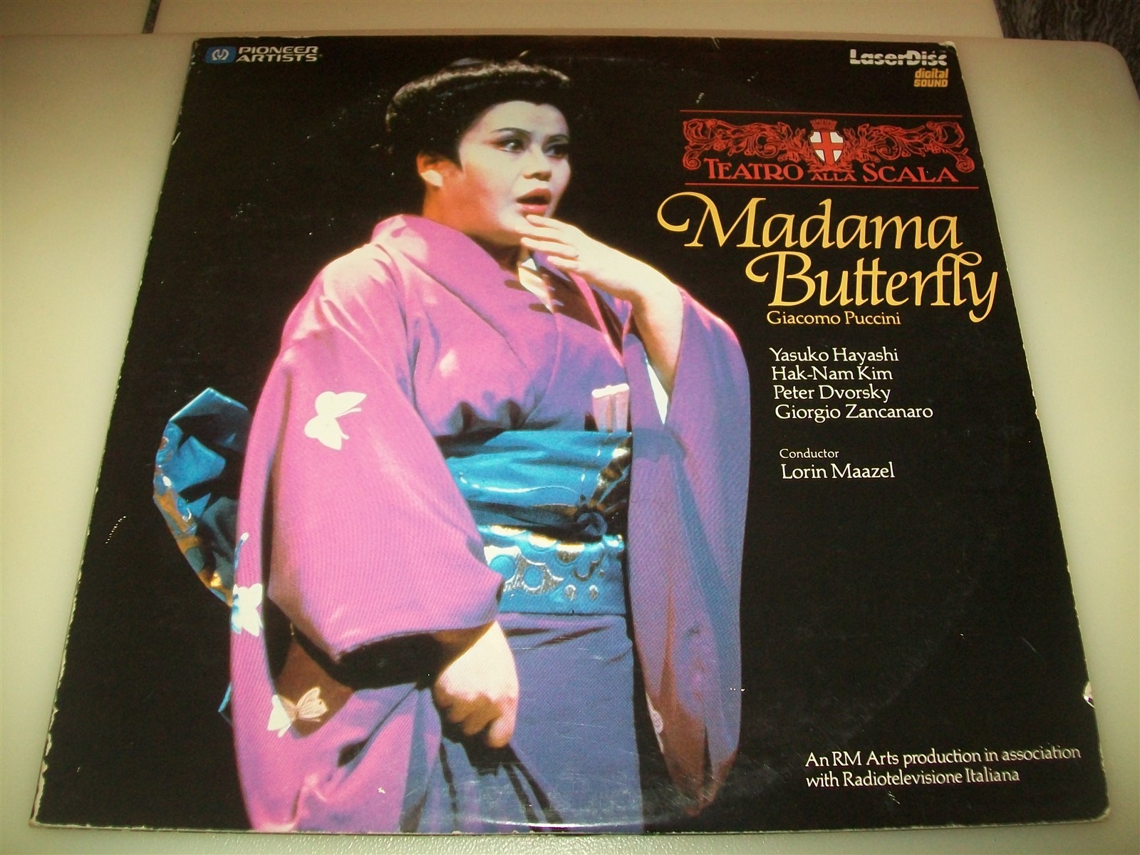 MADAMA BUTTERFLY 2-Laserdisc LD PUCCINI OPERA VERY GOOD CONDITION LORIN MAAZEL!