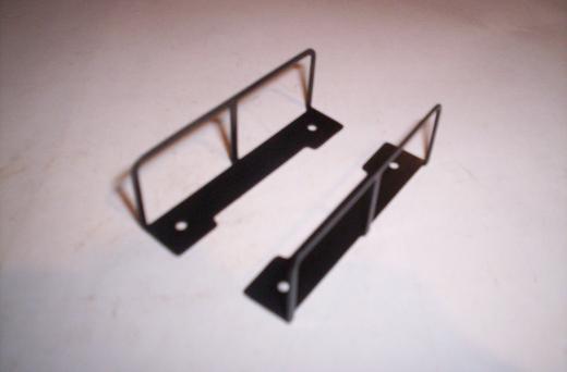 LIONEL PARTS, 41 SIDE HANDRAILS WITH RIVETS