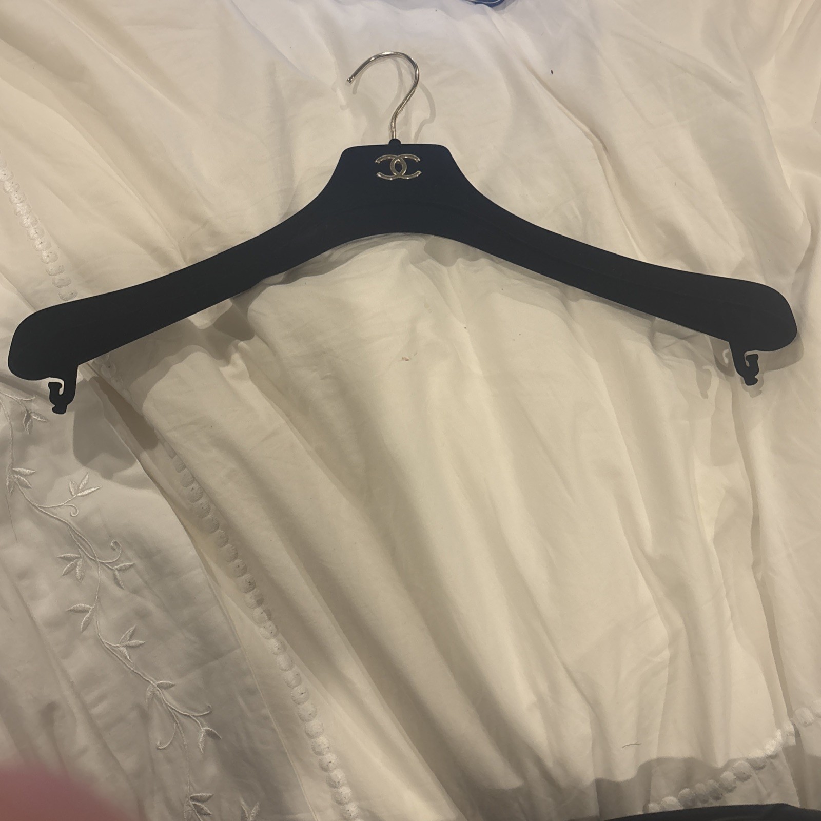 Chanel RTW hanger black velvet! For Jackets & Tops