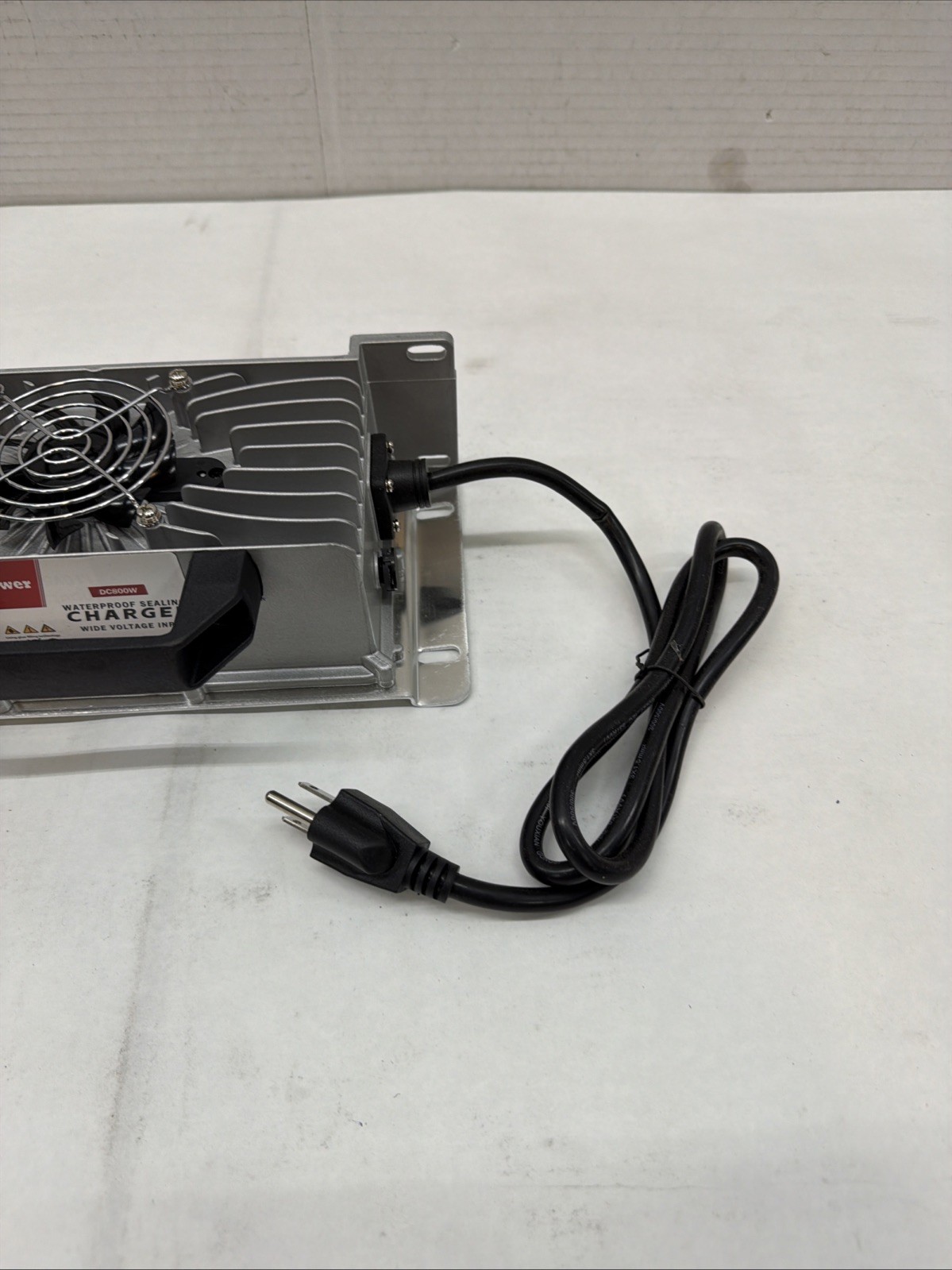 Newtipower Waterproof Sealing Charger DC800W