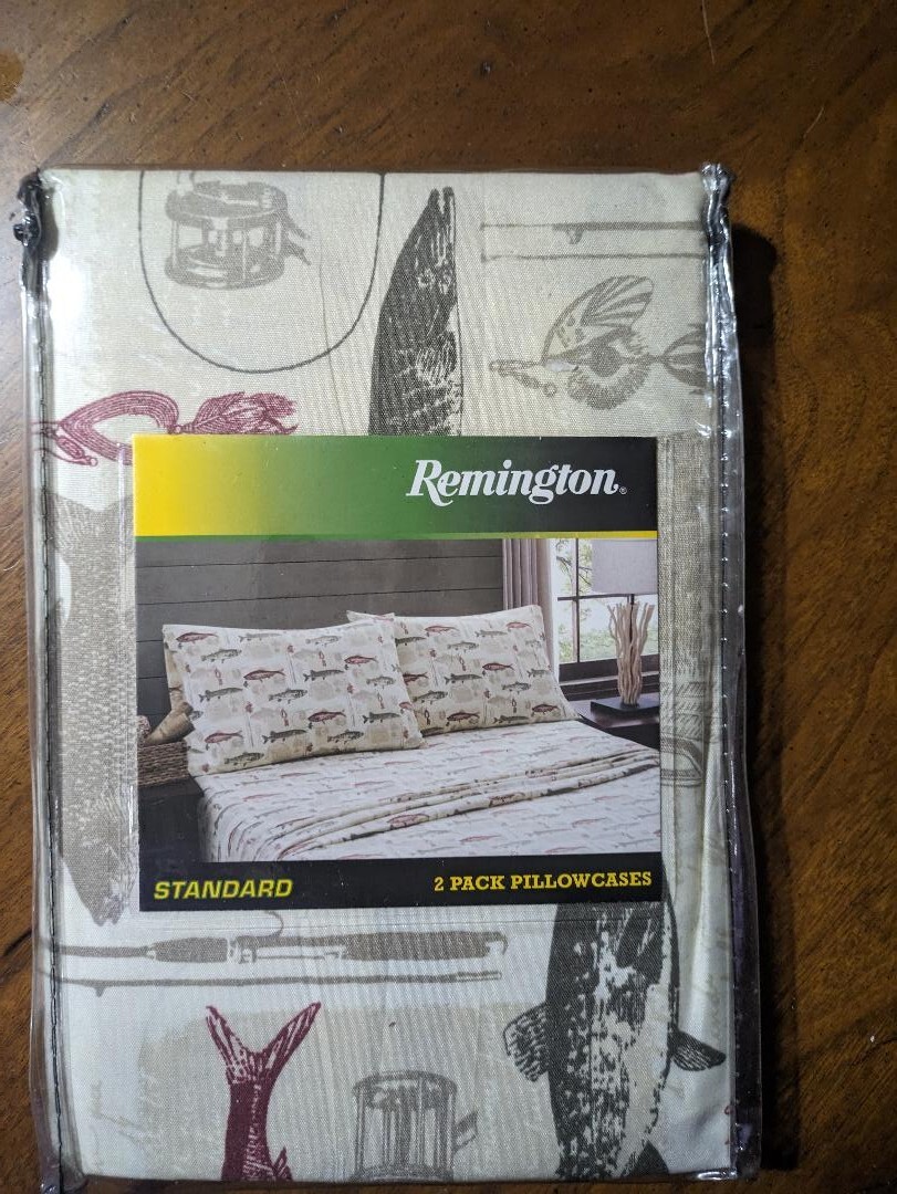 Remington 2 Pack Pillowcases 20 in x 30 in Trout Bass Rod Reel New with tag