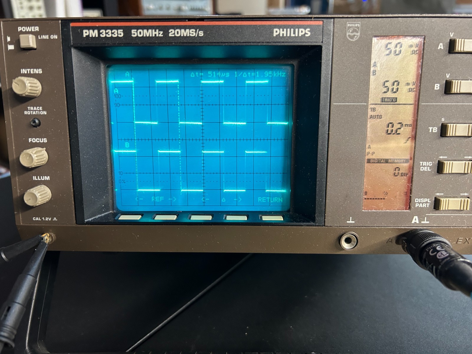 Phillips PM3335 50MHz 20MS/s Oscilloscope