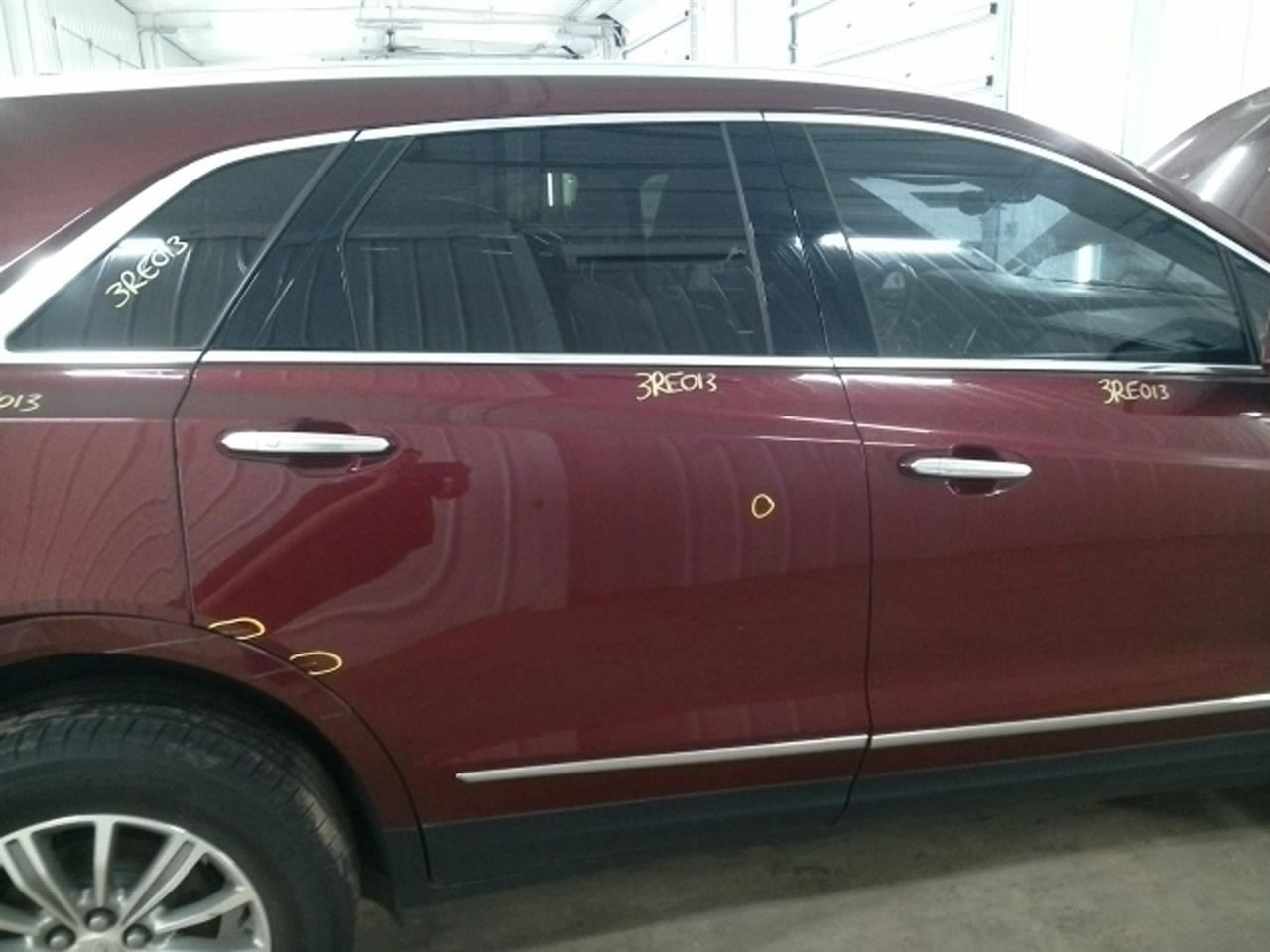 Driver Left Front Spindle/Knuckle Fits 17-24 XT5 104841825