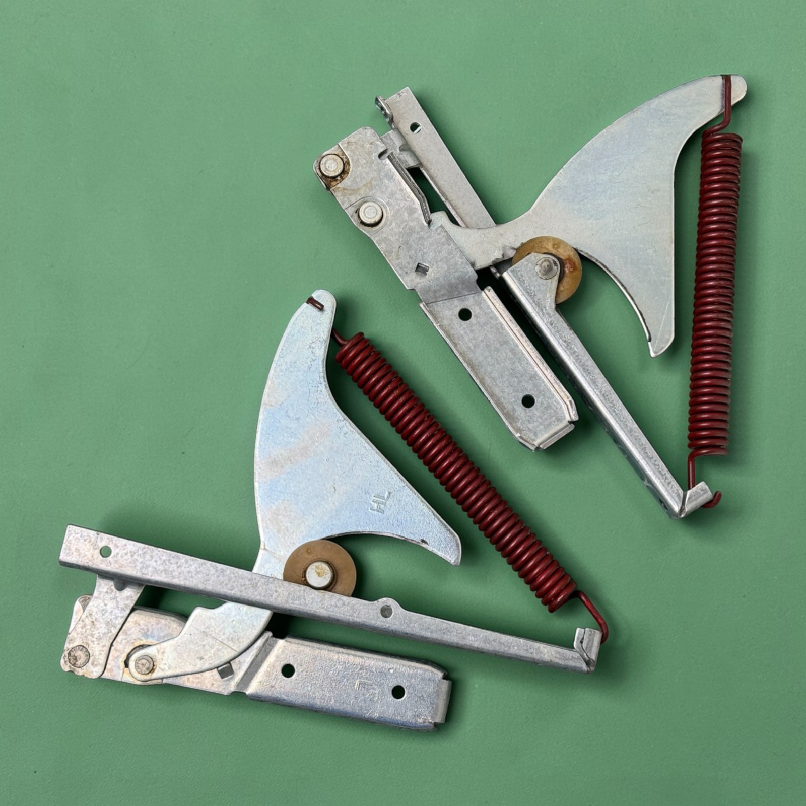 GE Wall Oven Door Hinge Set WB14T10006 WB14T10005