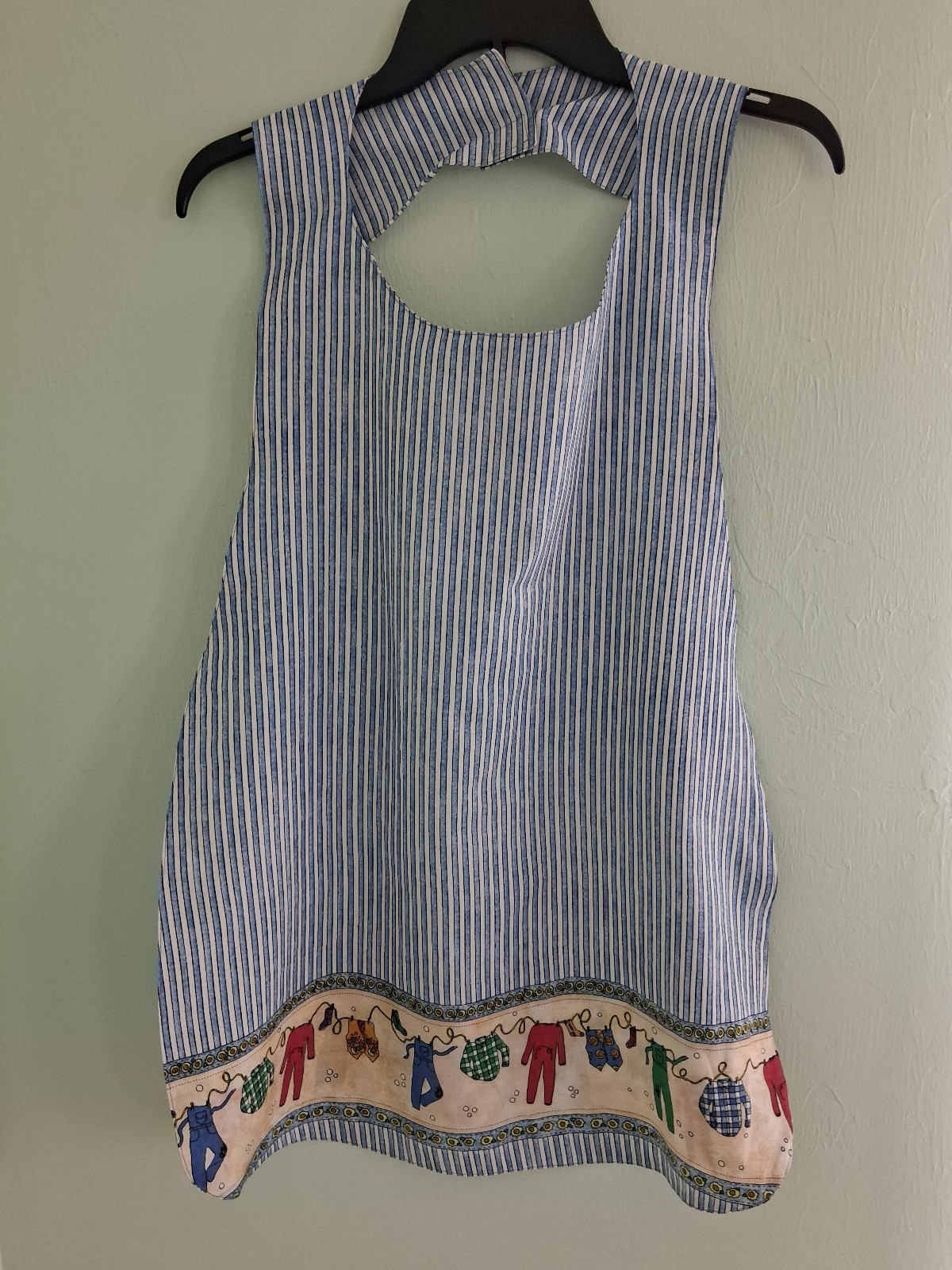 Clothesline/Blue&White Adult Bib, Handmade , 35 1/2” by 21 ½”, reversible