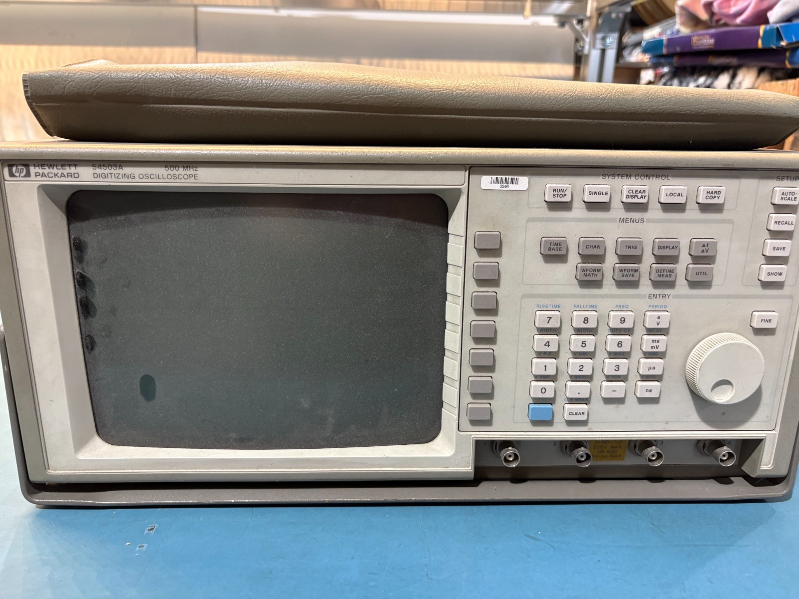 Hewlett Packard 54503A Digitizing Oscilloscope