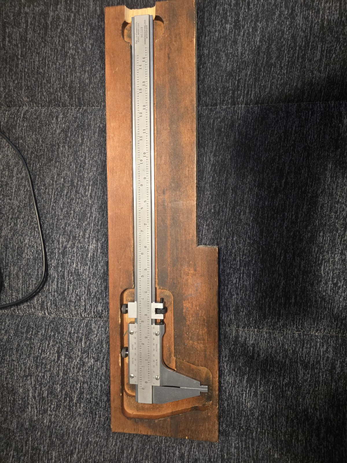 Starrett 14” Vernier Caliper No. 123 Hardened and Stabilized Master Bar
