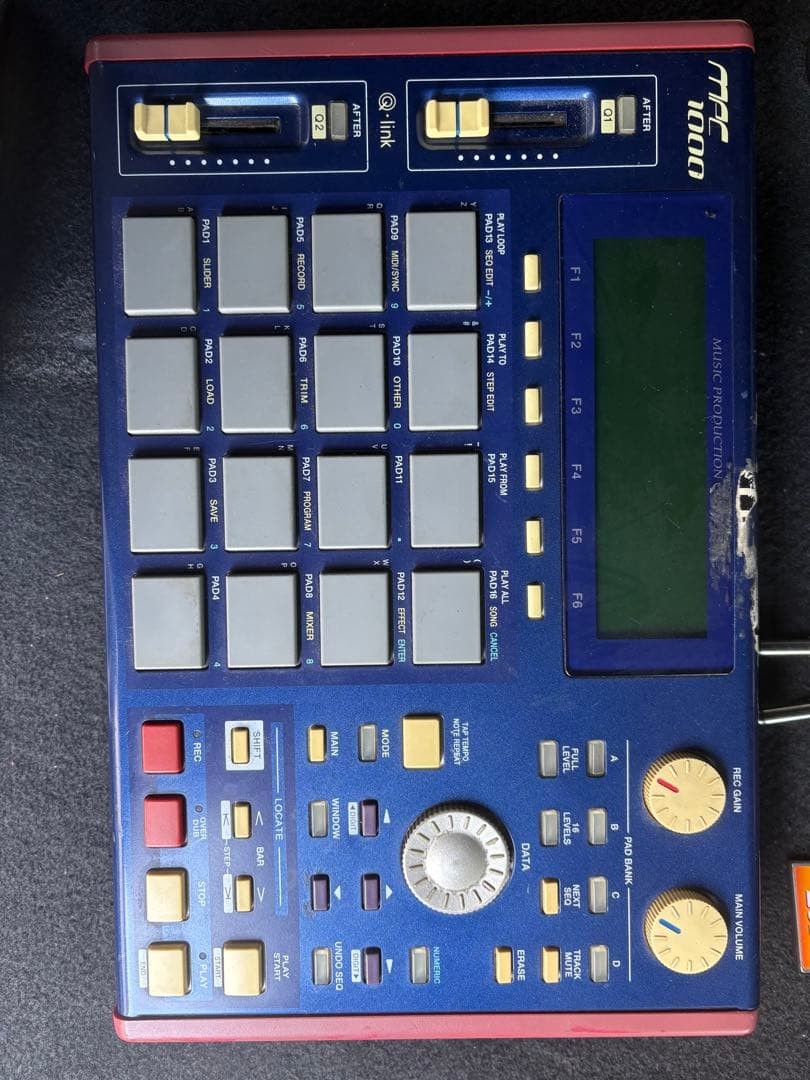 AKAI MPC1000 Sampler Sequencer Blue Red Power Cable CF Card RCA USBCableIncluded