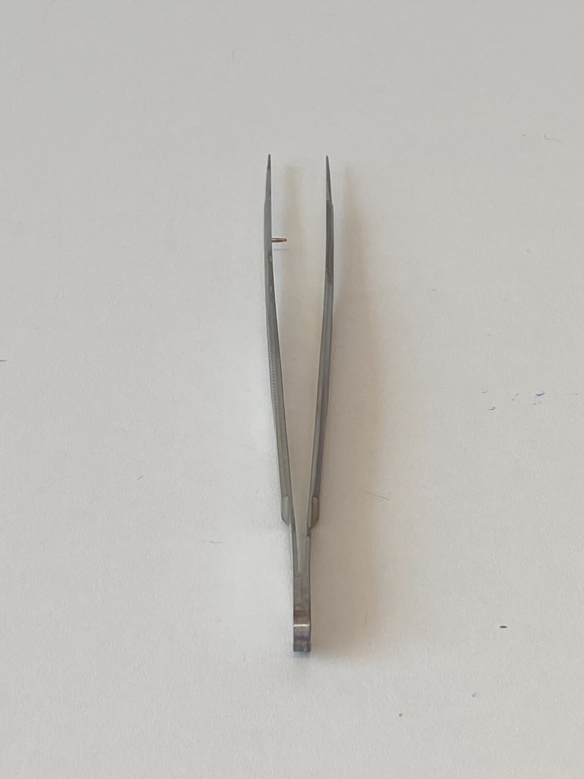 L35: Millennium 13-351902 Tissue Forceps