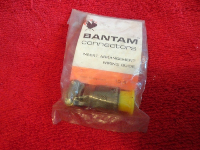 BURNDY BANTAM MALE CANNON CIRCULAR PLUG CONNECTOR P/N BT06AC10-6P