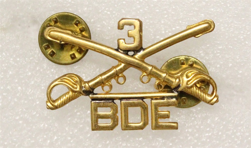 3rd Brigade, 1st Cavalry Div - Army Officer's Collar Pin: post VN, c/b, nhm