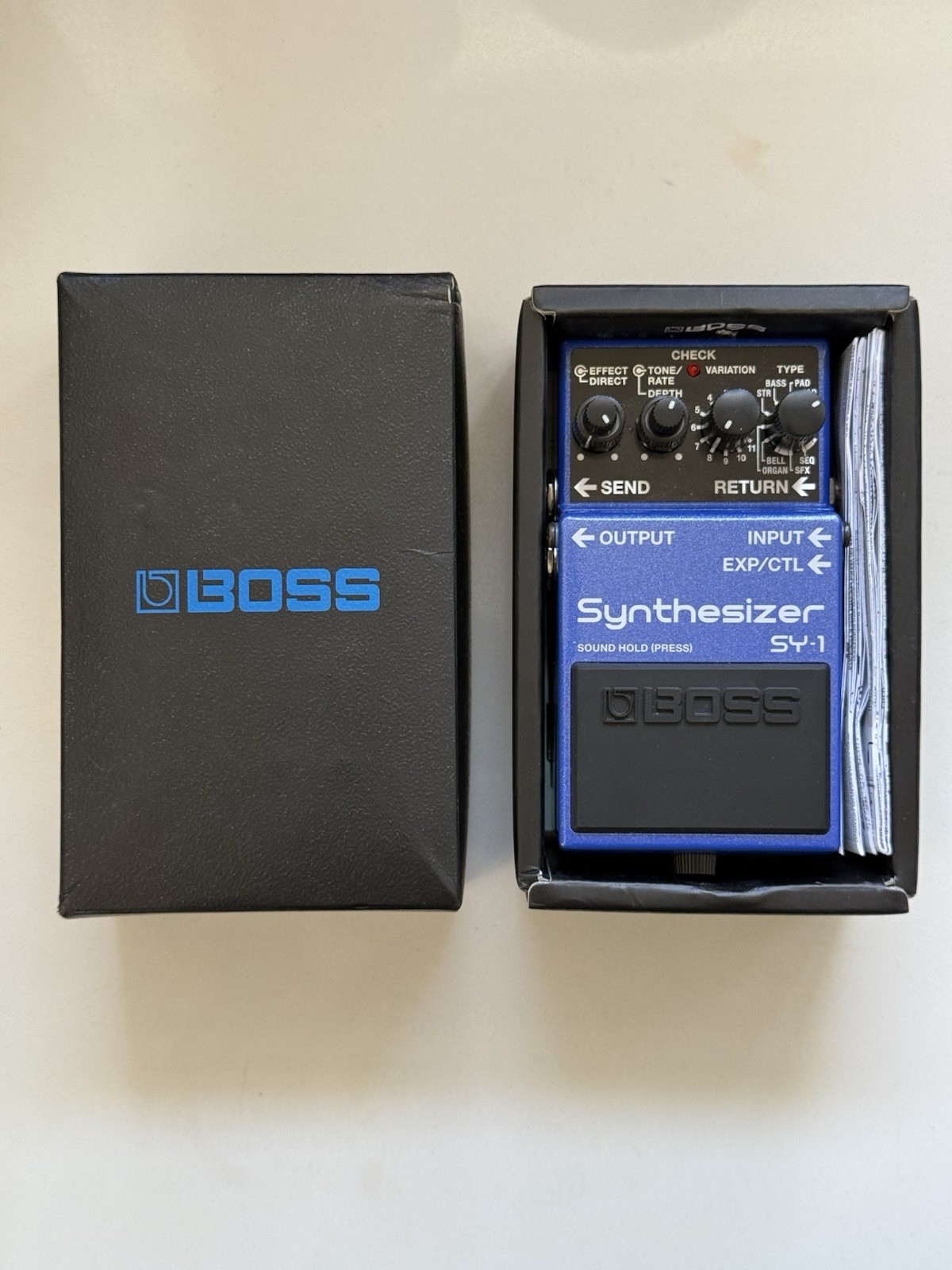 Boss SY-1 Synthesizer Digital Guitar Effects Pedal for Electric Guitar