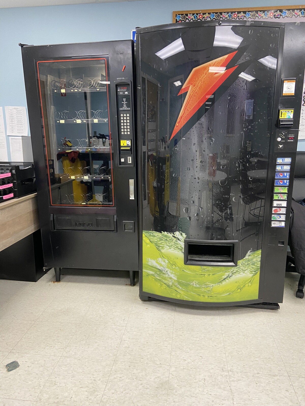 Automatic Products AP 113 Refurbished Snack Vending Machine 5-Wide FREE SHIPPING