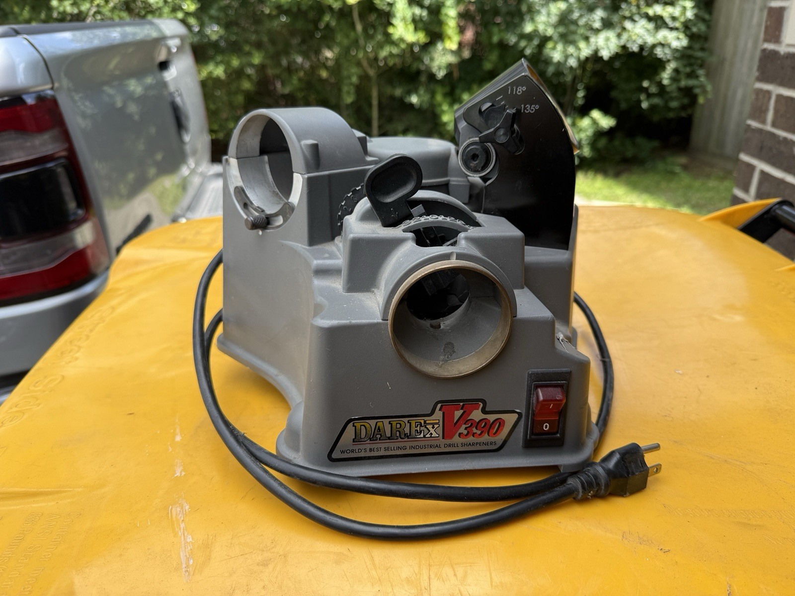 DAREX V390 Drill Sharpener Industrial Bit - w/ Chuck - Diamond Wheel -Works Well