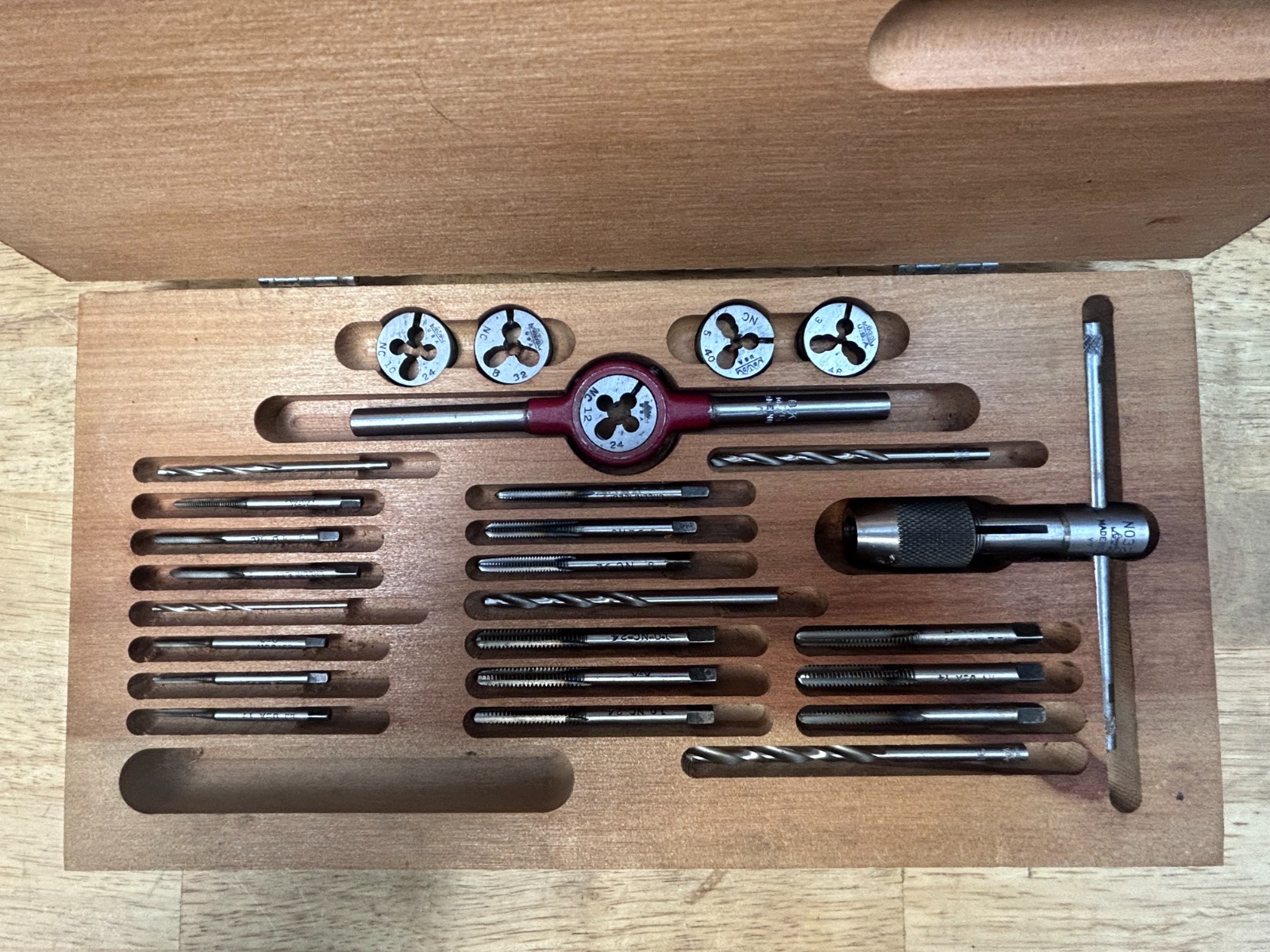 Vintage Machinist GTD Greenfield Tap / Die Set w/Case Bolt Set No. 0 Excellent