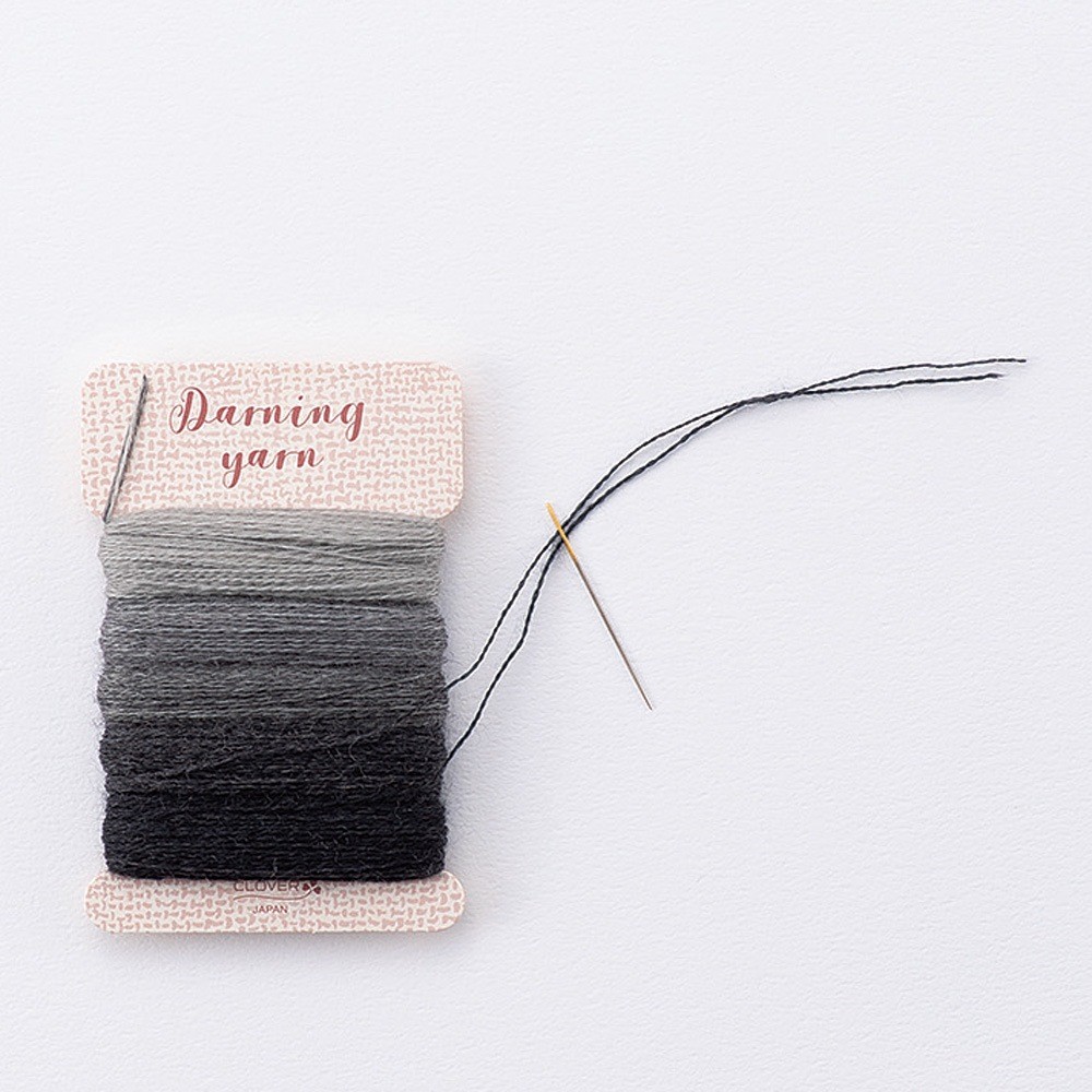 Clover Darning Thread Natural Gray (57-206)